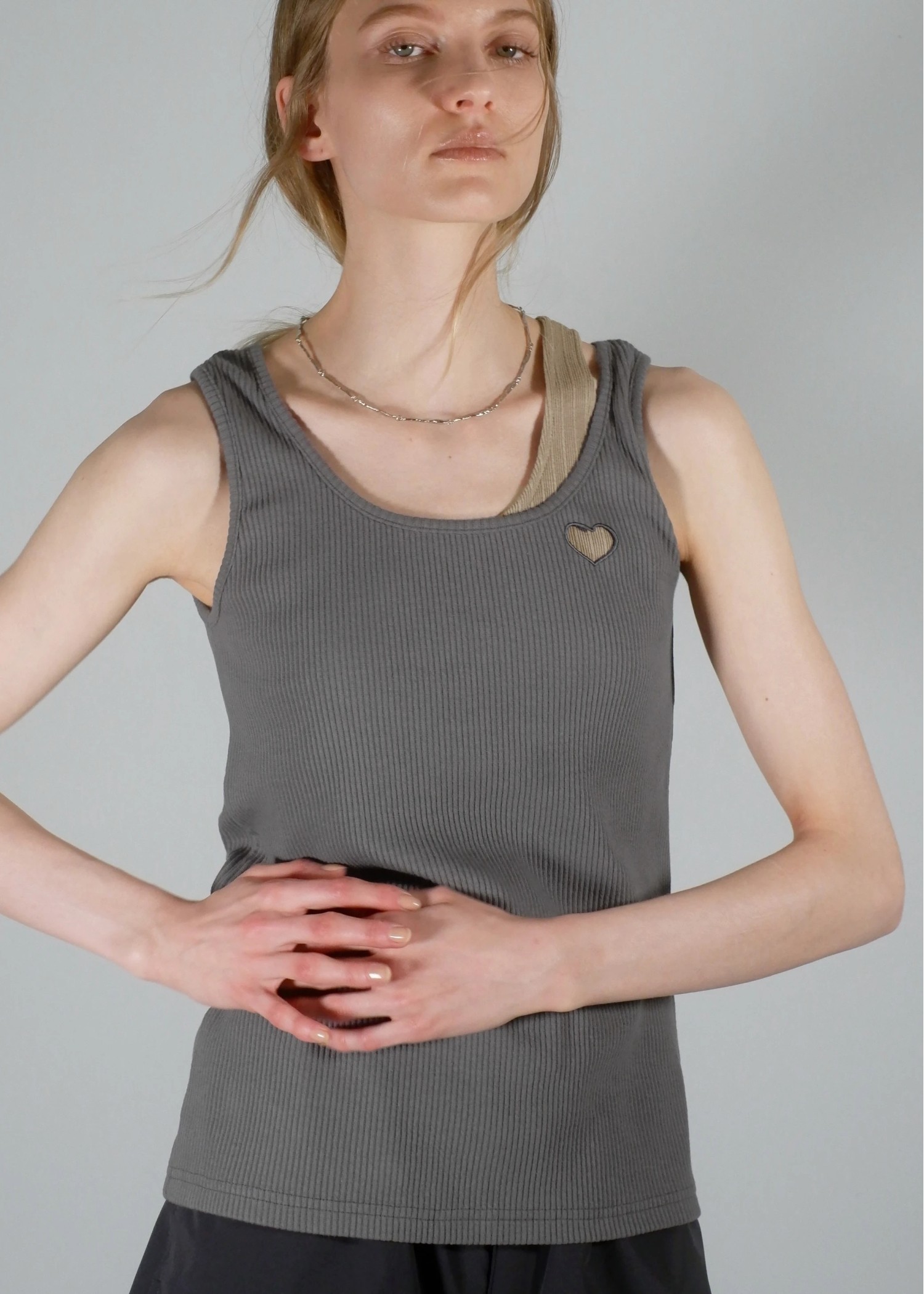 heart hollow out layered tank