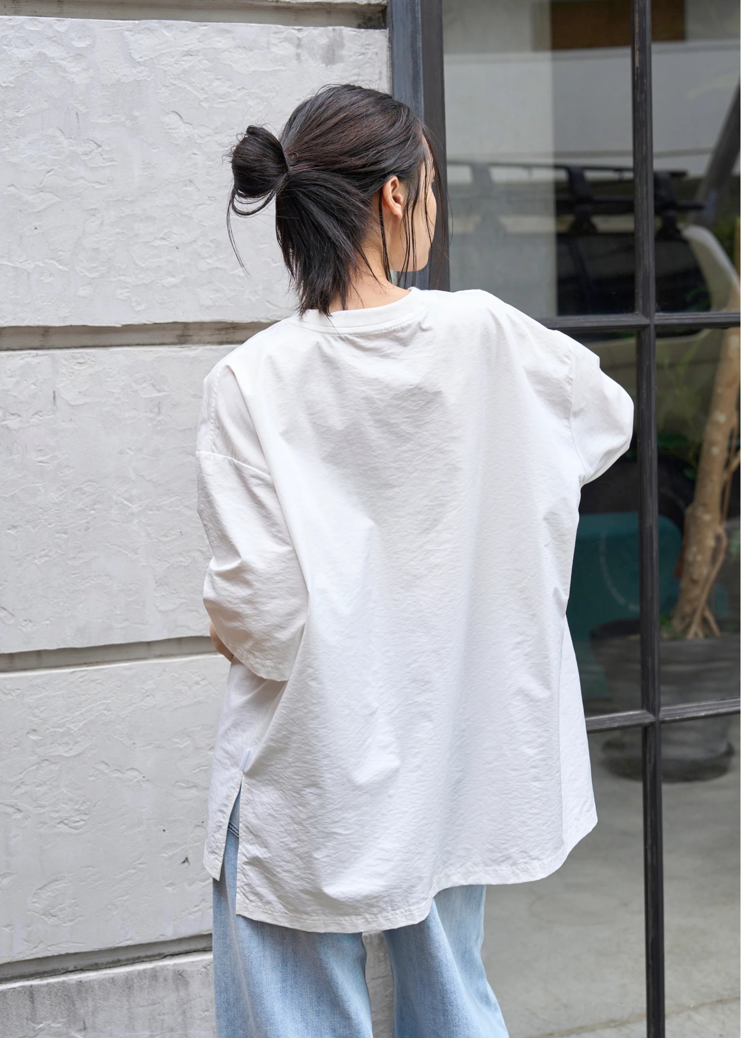 selectable size chest pocket woven T-shirt