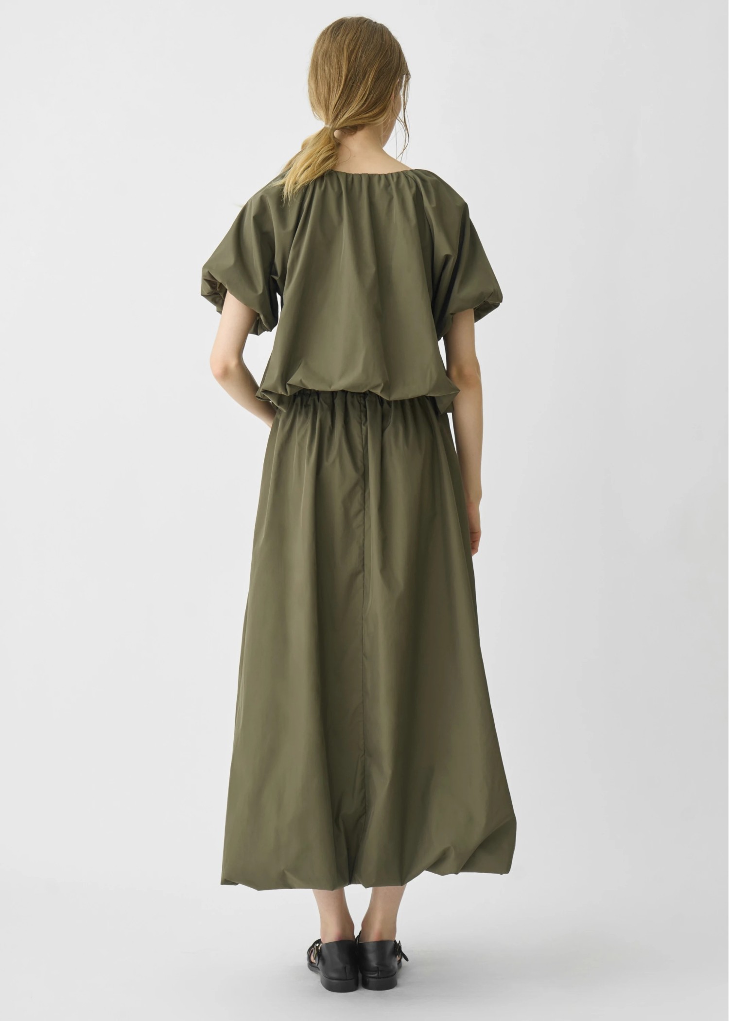 flightily balloon half sleeve tops