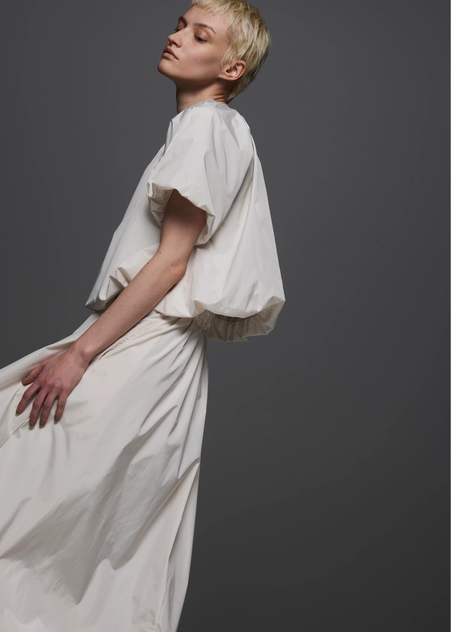 flightily balloon half sleeve tops