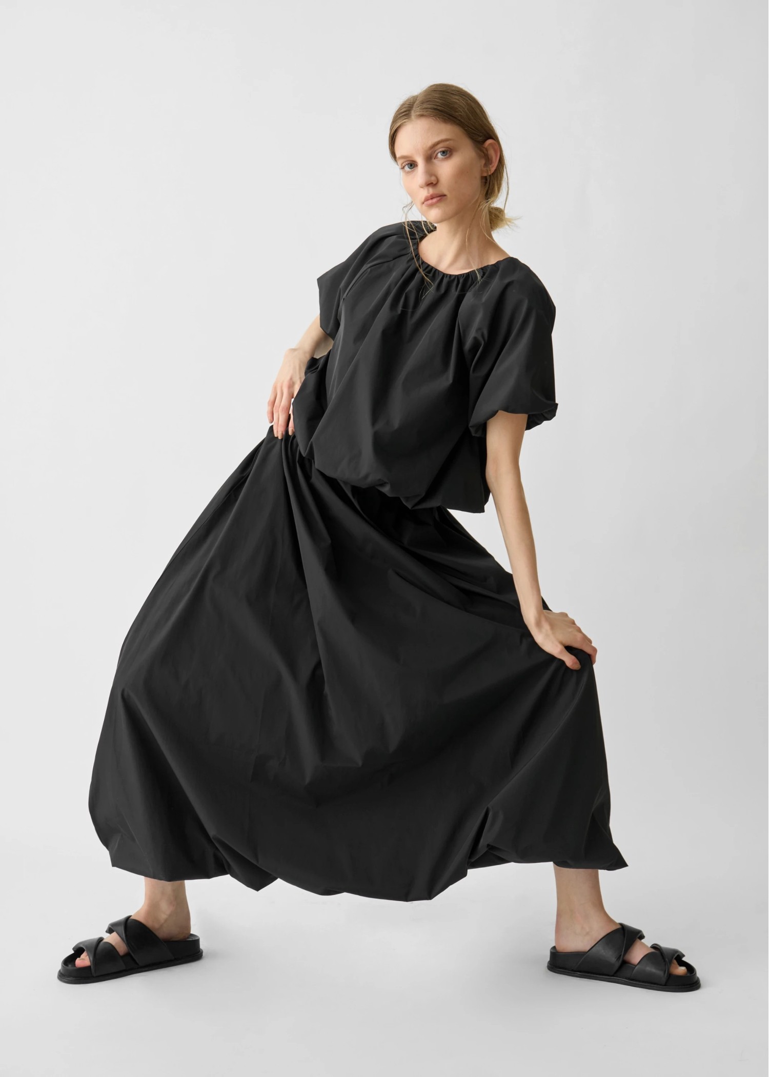 flightily balloon half sleeve tops