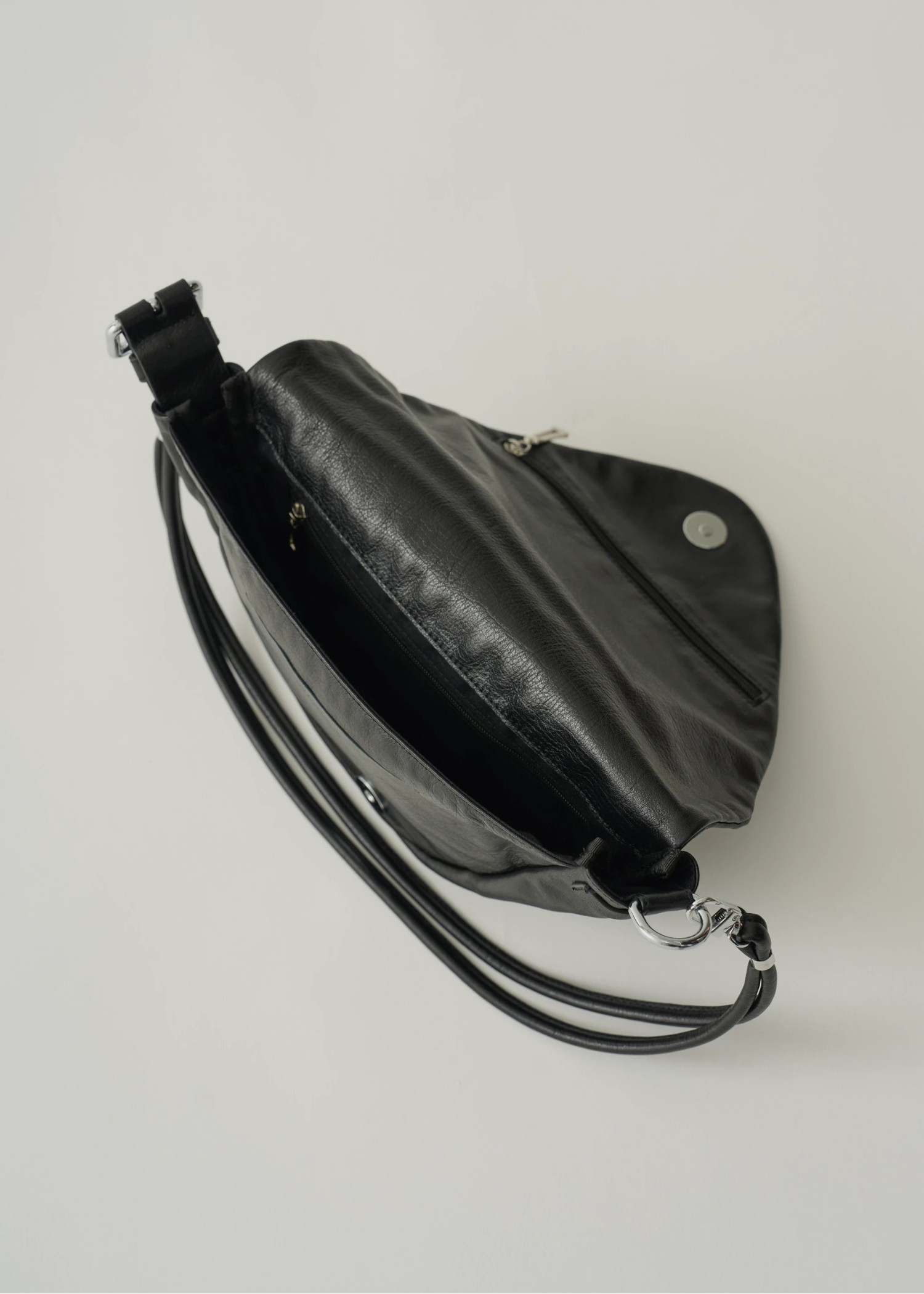 triangle real leather bag "SIERRA"
