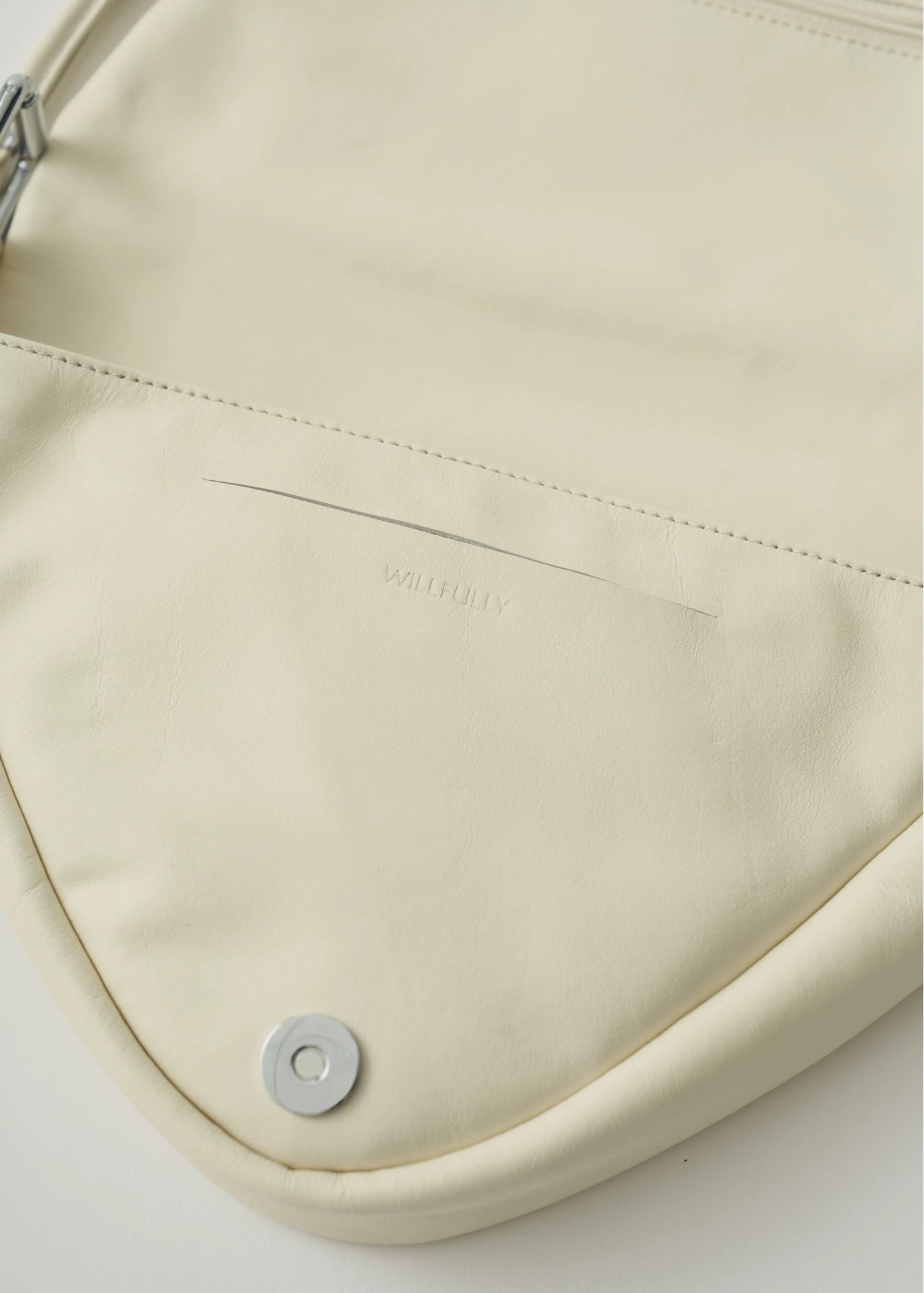 triangle real leather bag "SIERRA"