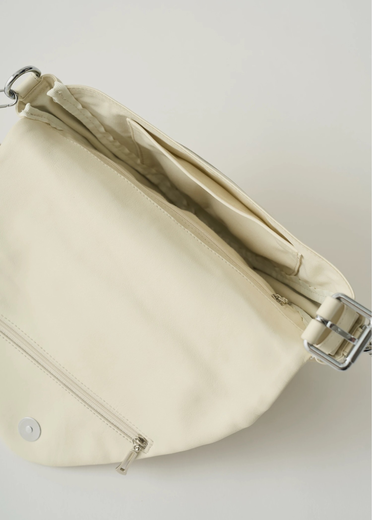 triangle real leather bag "SIERRA"