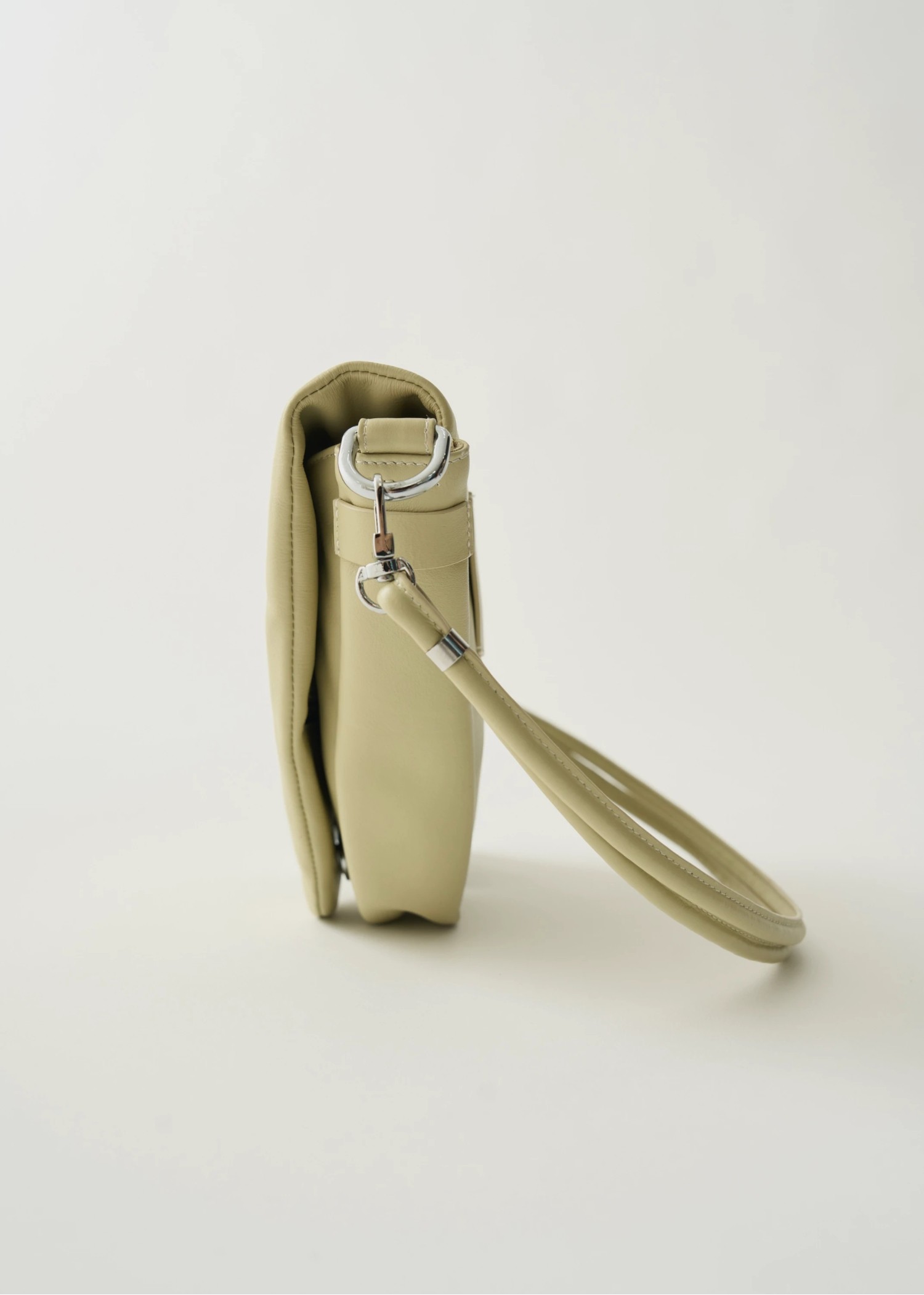 triangle real leather bag "SIERRA"