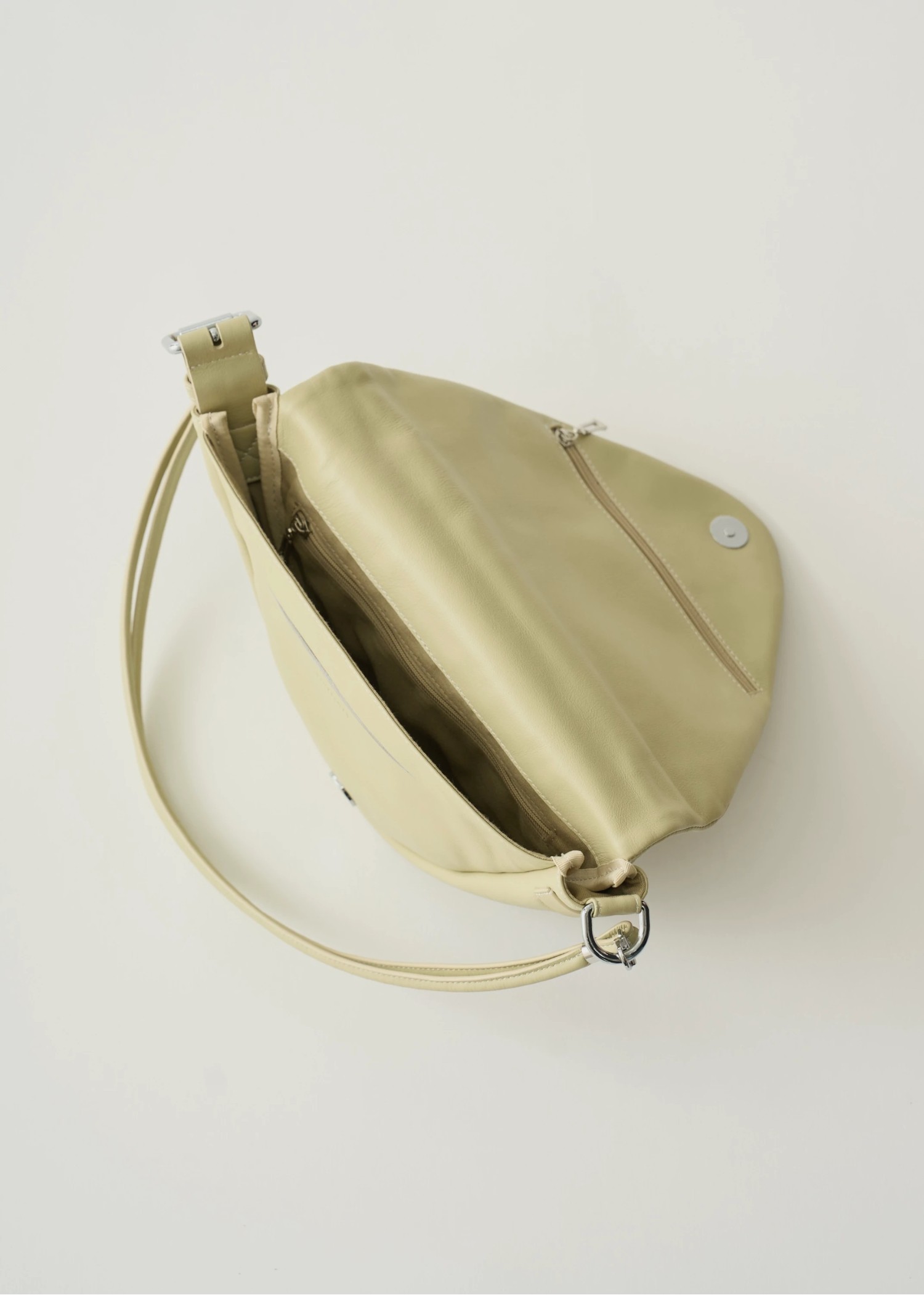 triangle real leather bag "SIERRA"