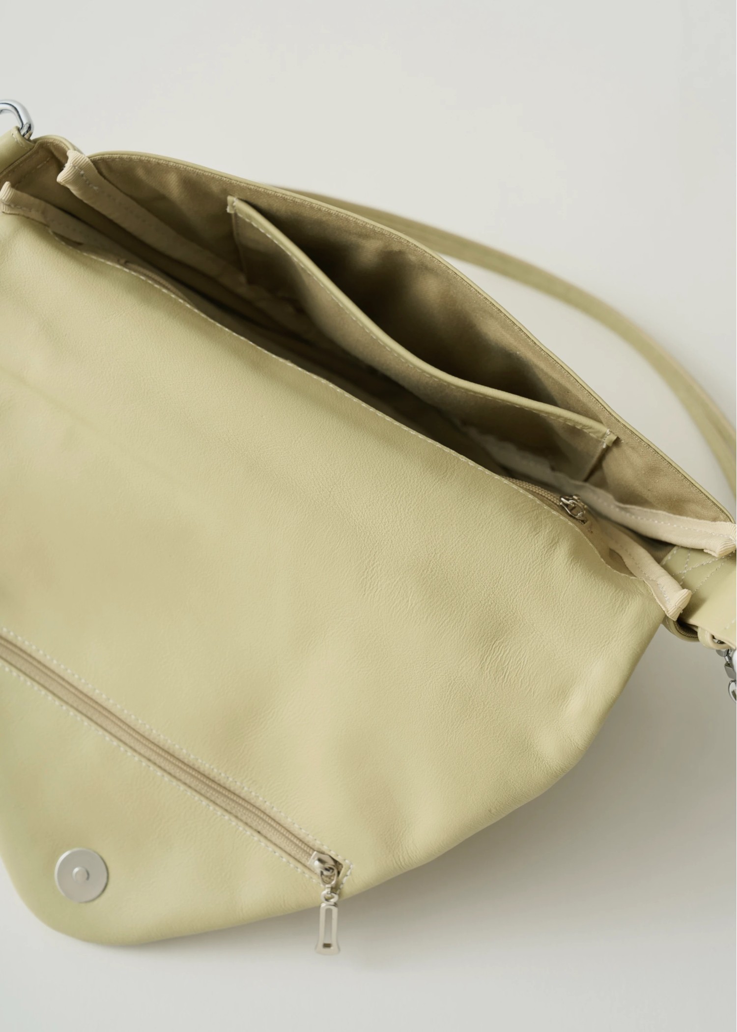 triangle real leather bag "SIERRA"