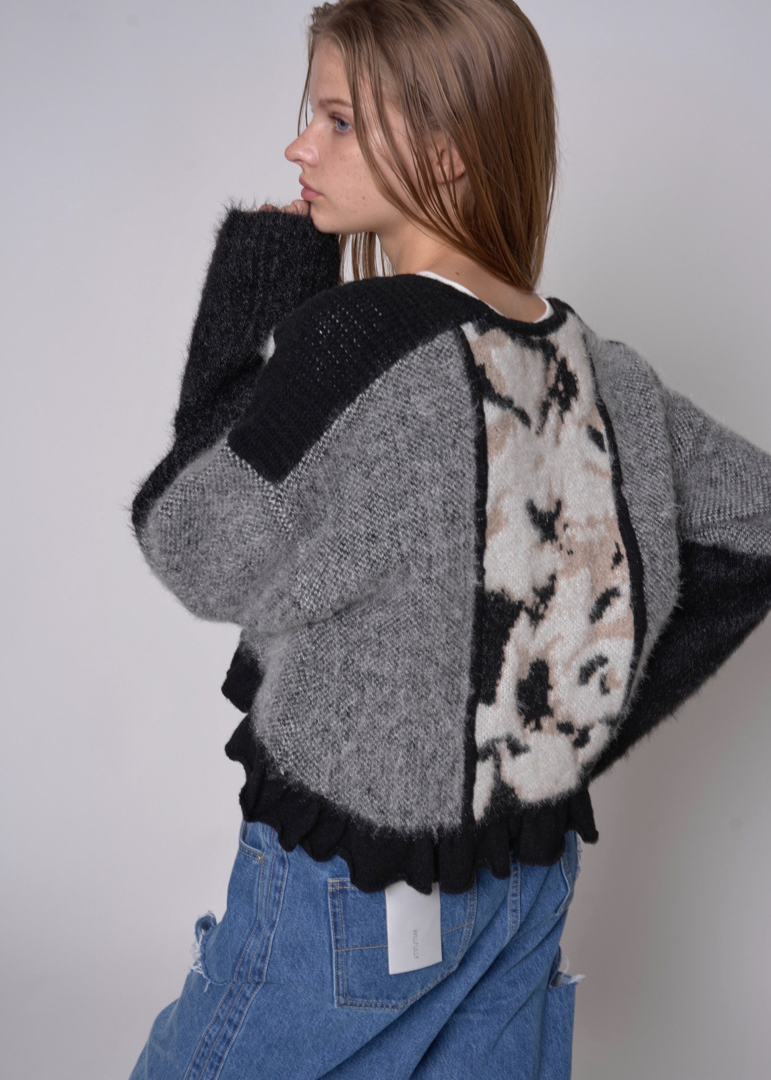 at random shaggy pattern knit CD