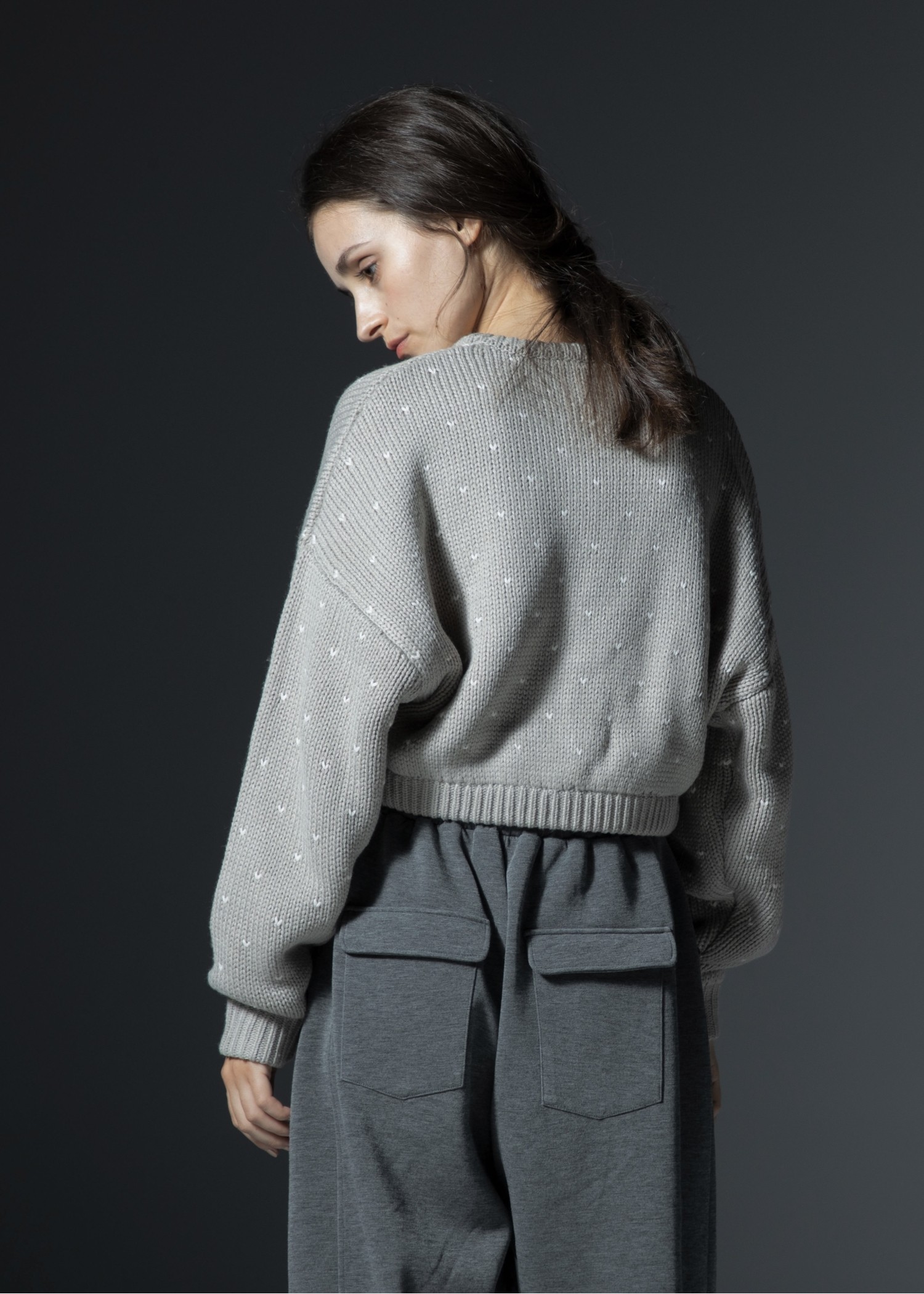 heart dot jacquard reversible cropped knit cardigan