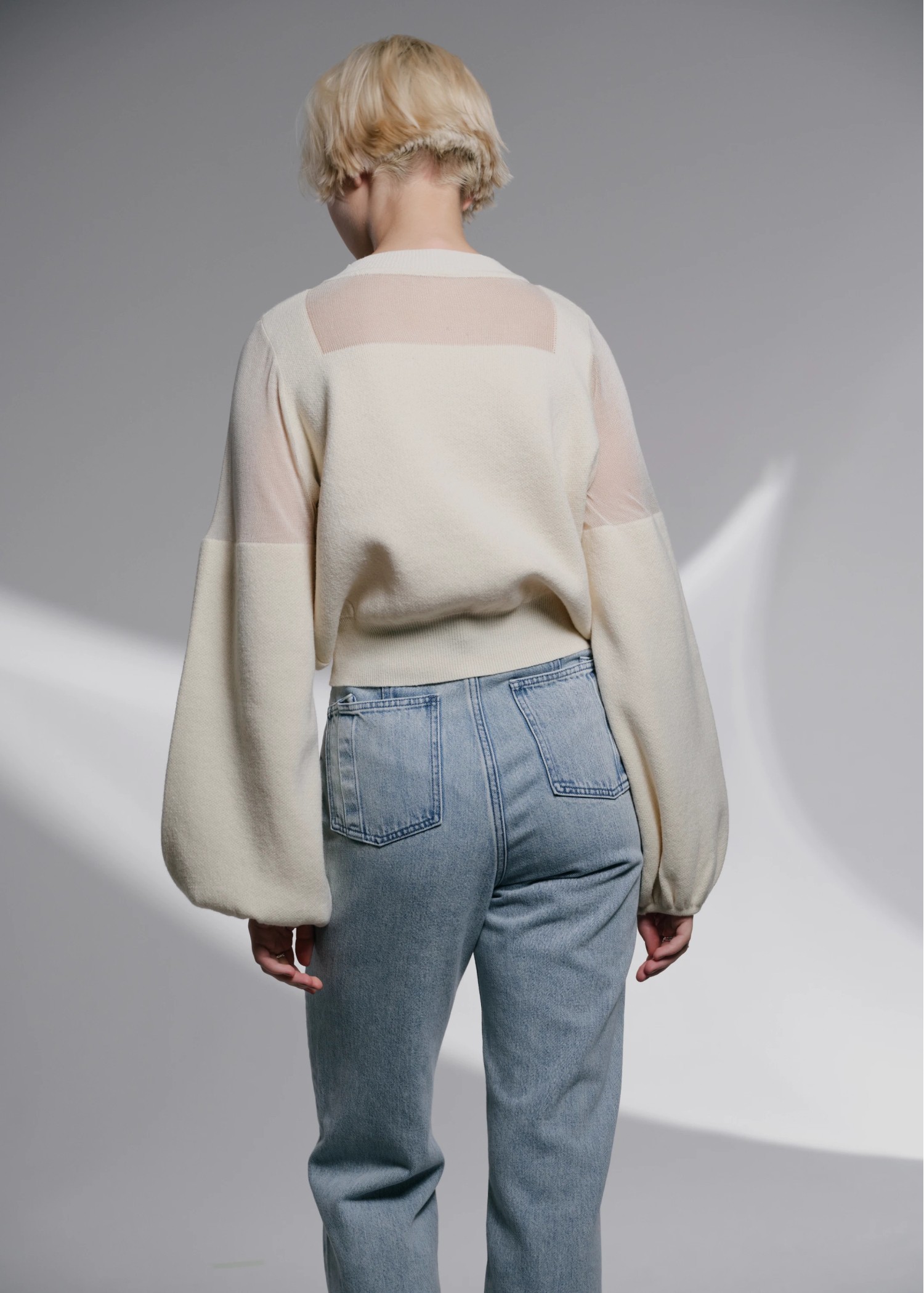 decollete sheer deployment volume sleeve knit