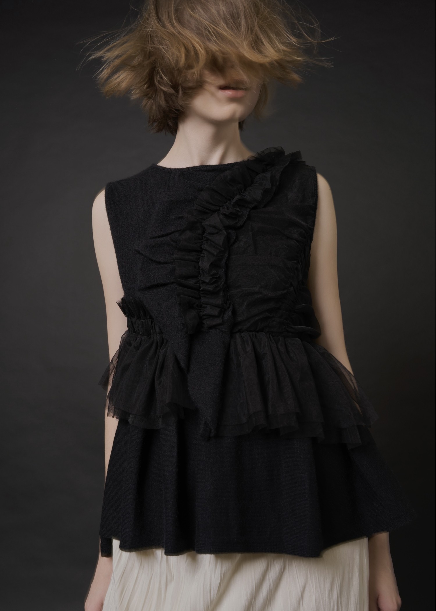 freely gather frill tulle combination no sleeve knit