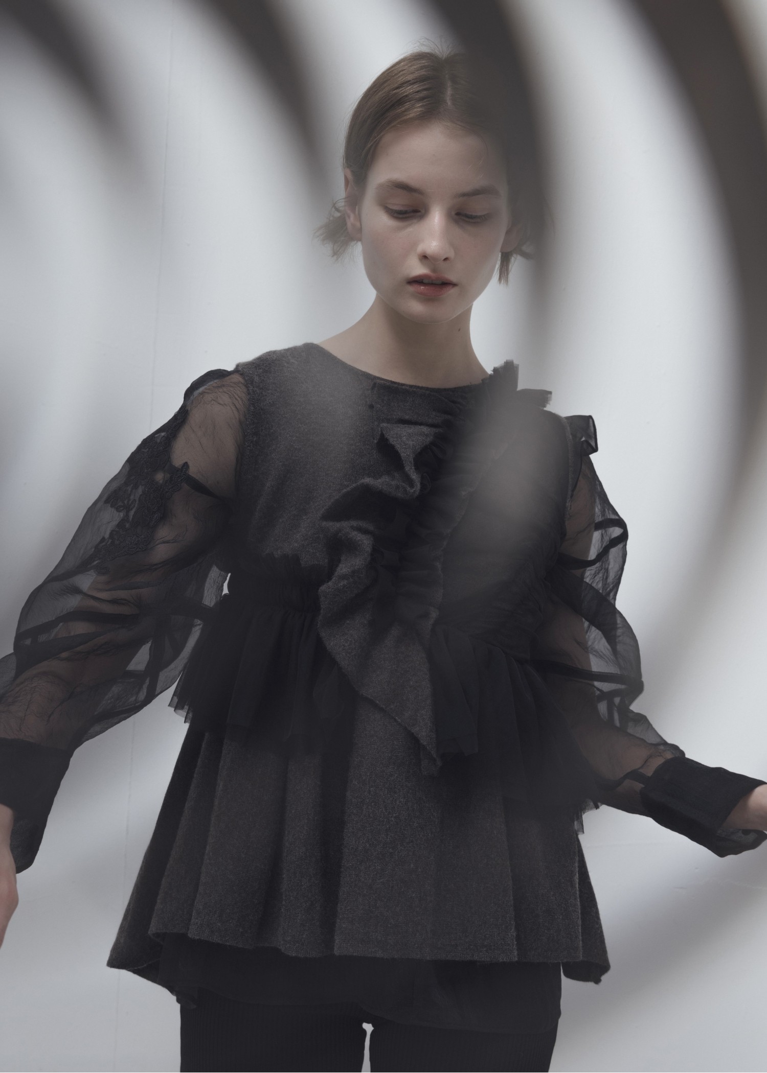 freely gather frill tulle combination no sleeve knit