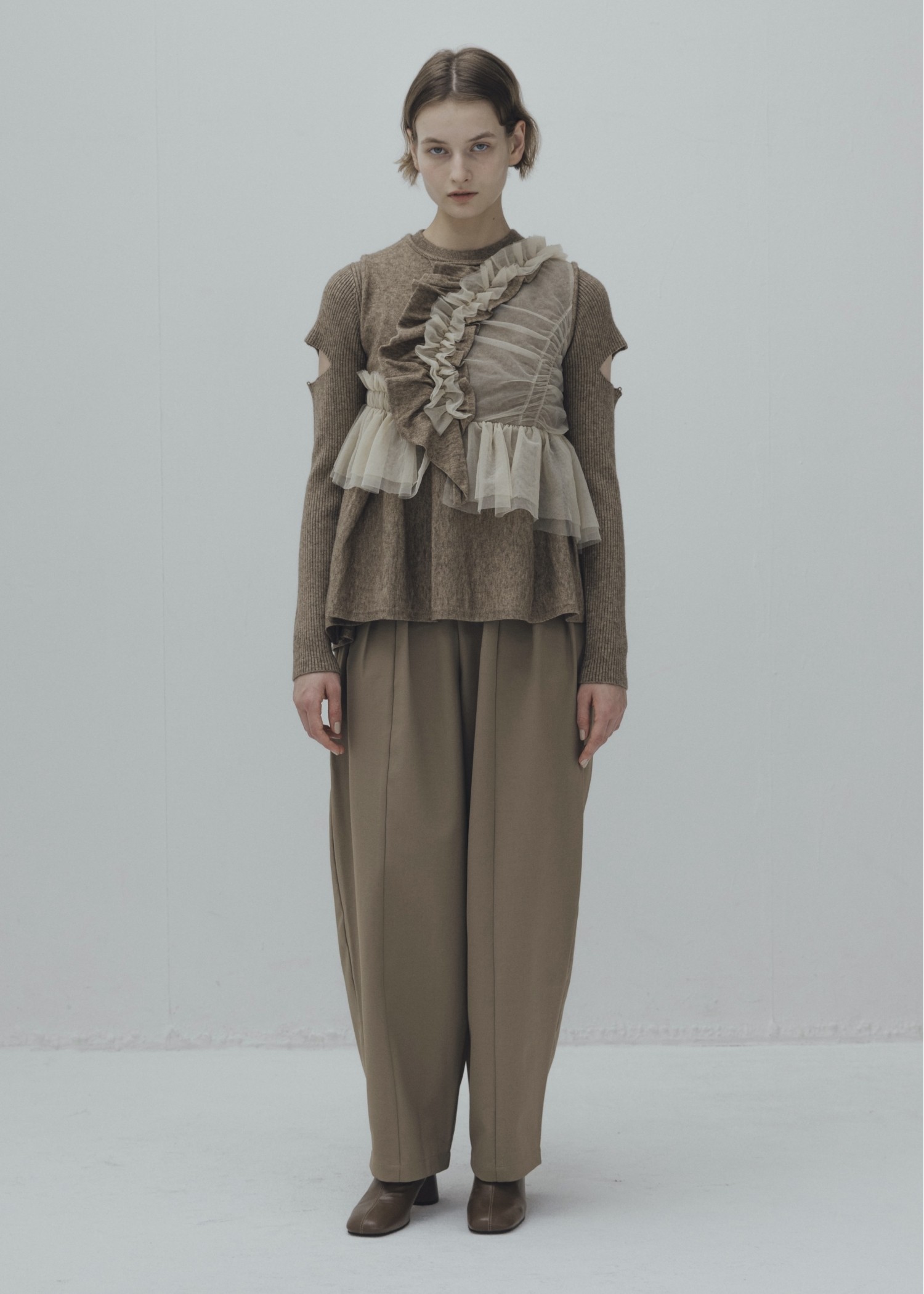 freely gather frill tulle combination no sleeve knit