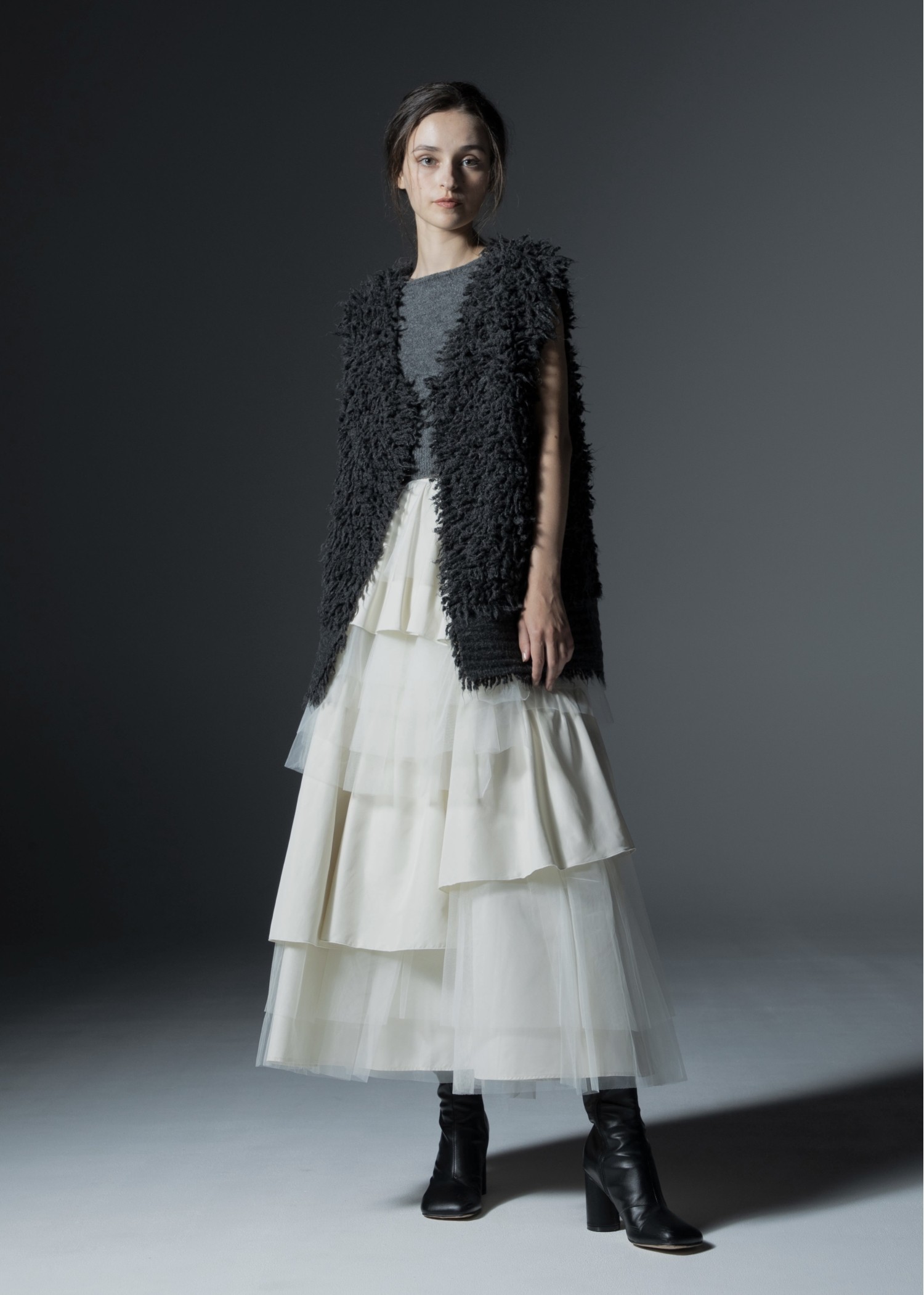 long loop reversible knit vest