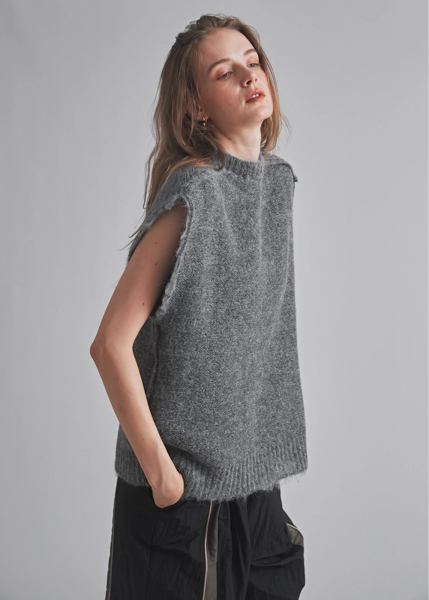 brushed shaggy over size knit vest