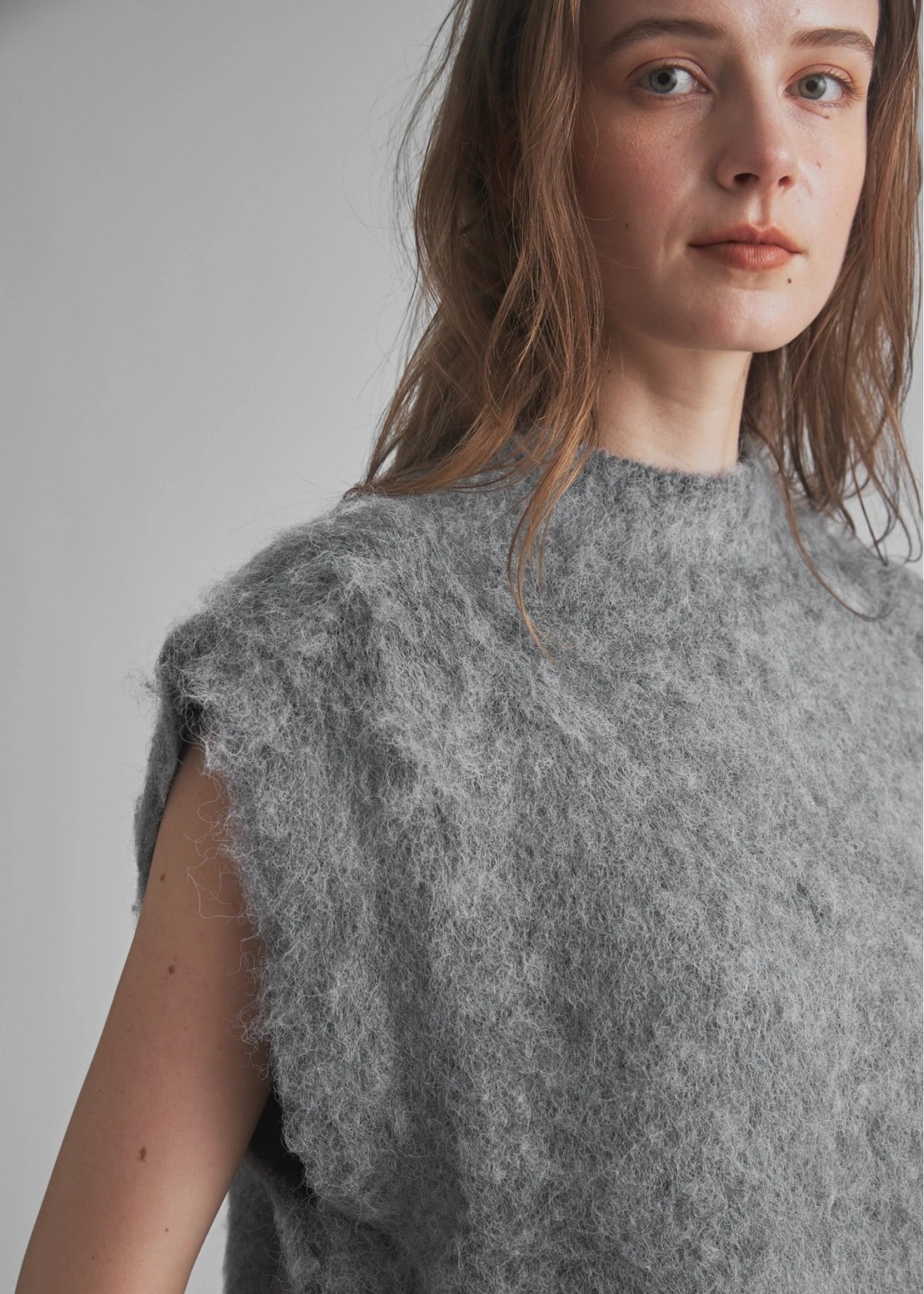 brushed shaggy over size knit vest