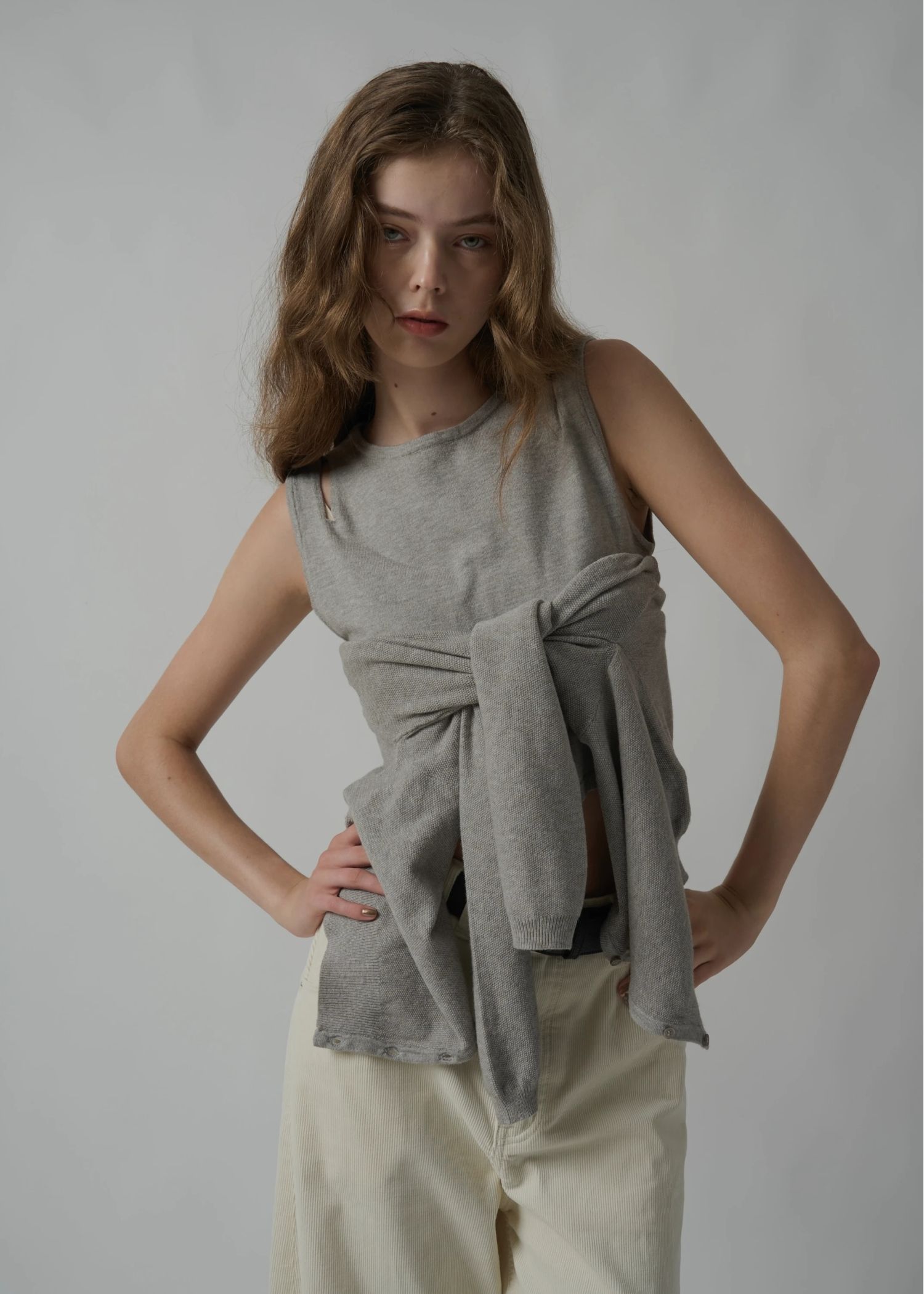 slit tank & seed stitch CD knit ensemble