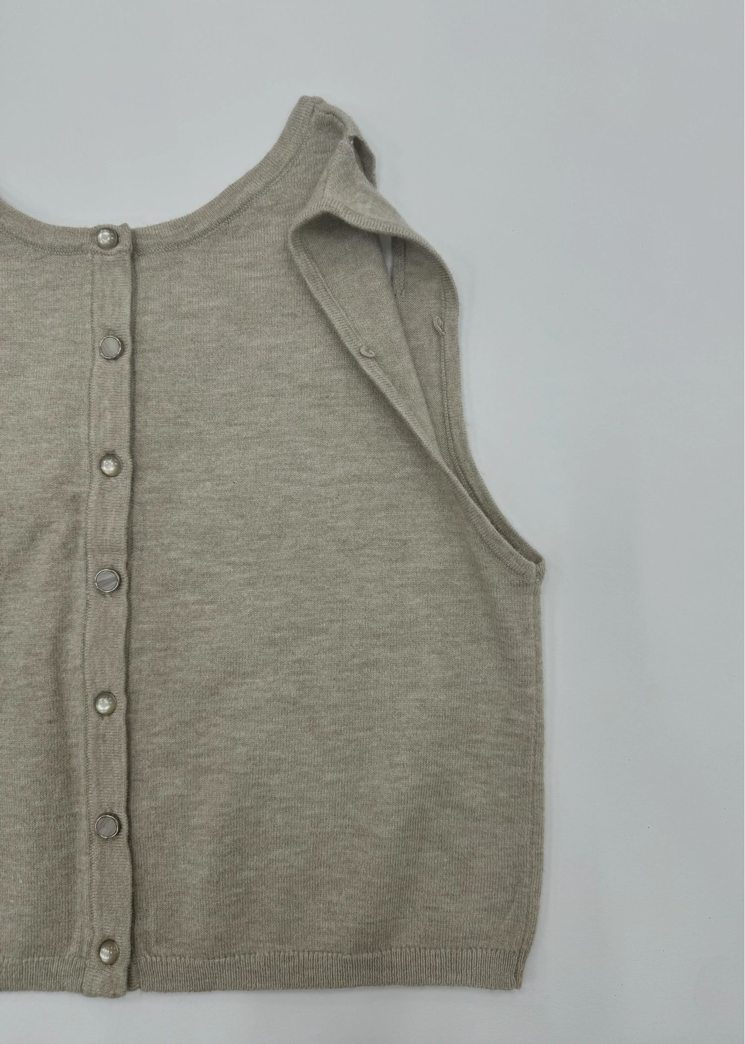 slit tank & seed stitch CD knit ensemble