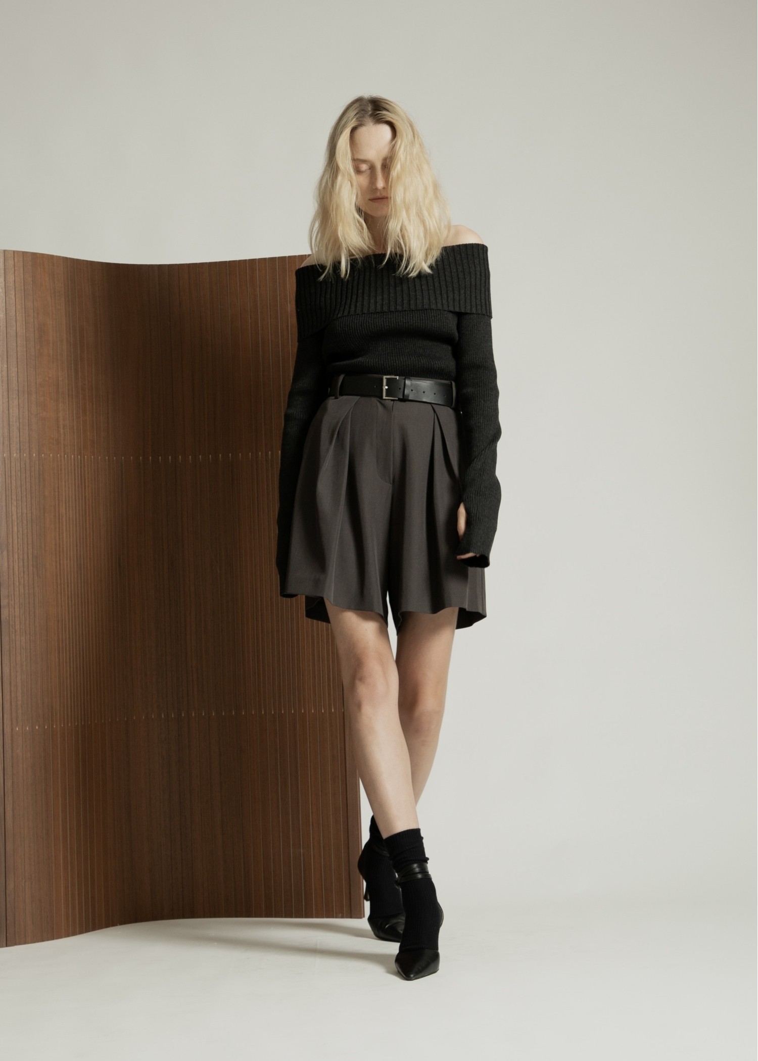 rib turnup off shoulder color schem knit