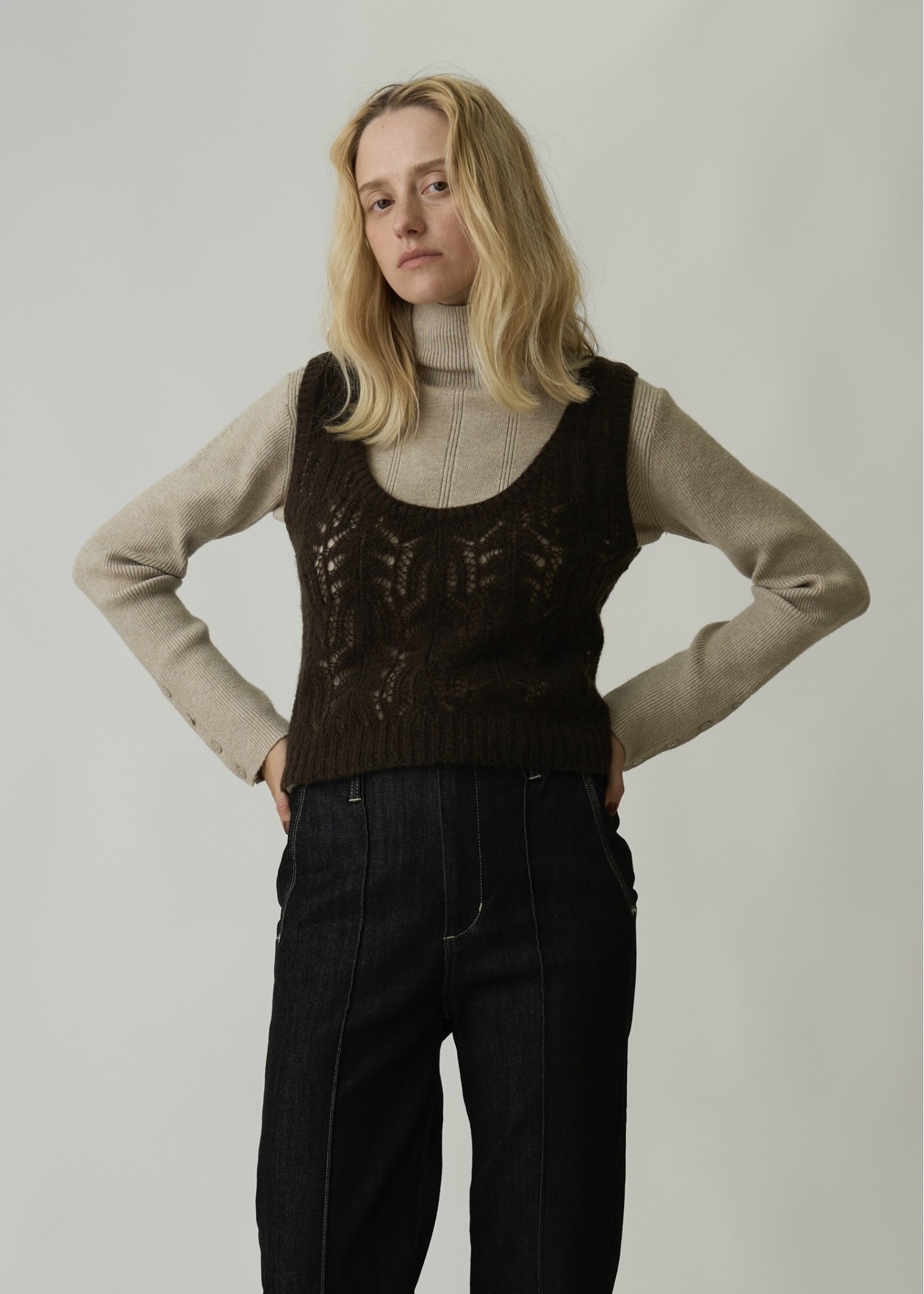 round neck sheer crochet knit tank