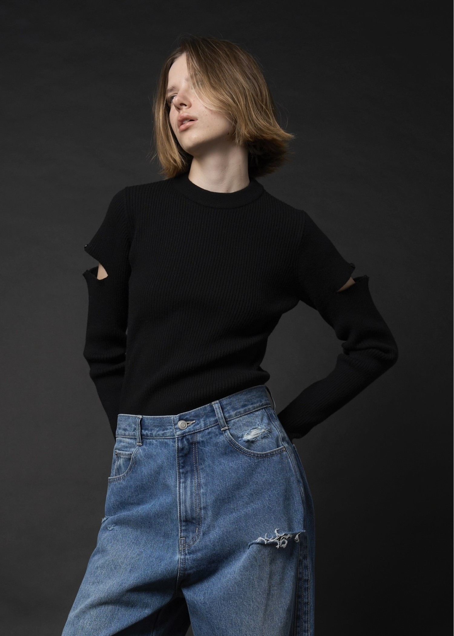 sleeve side notch rib knit