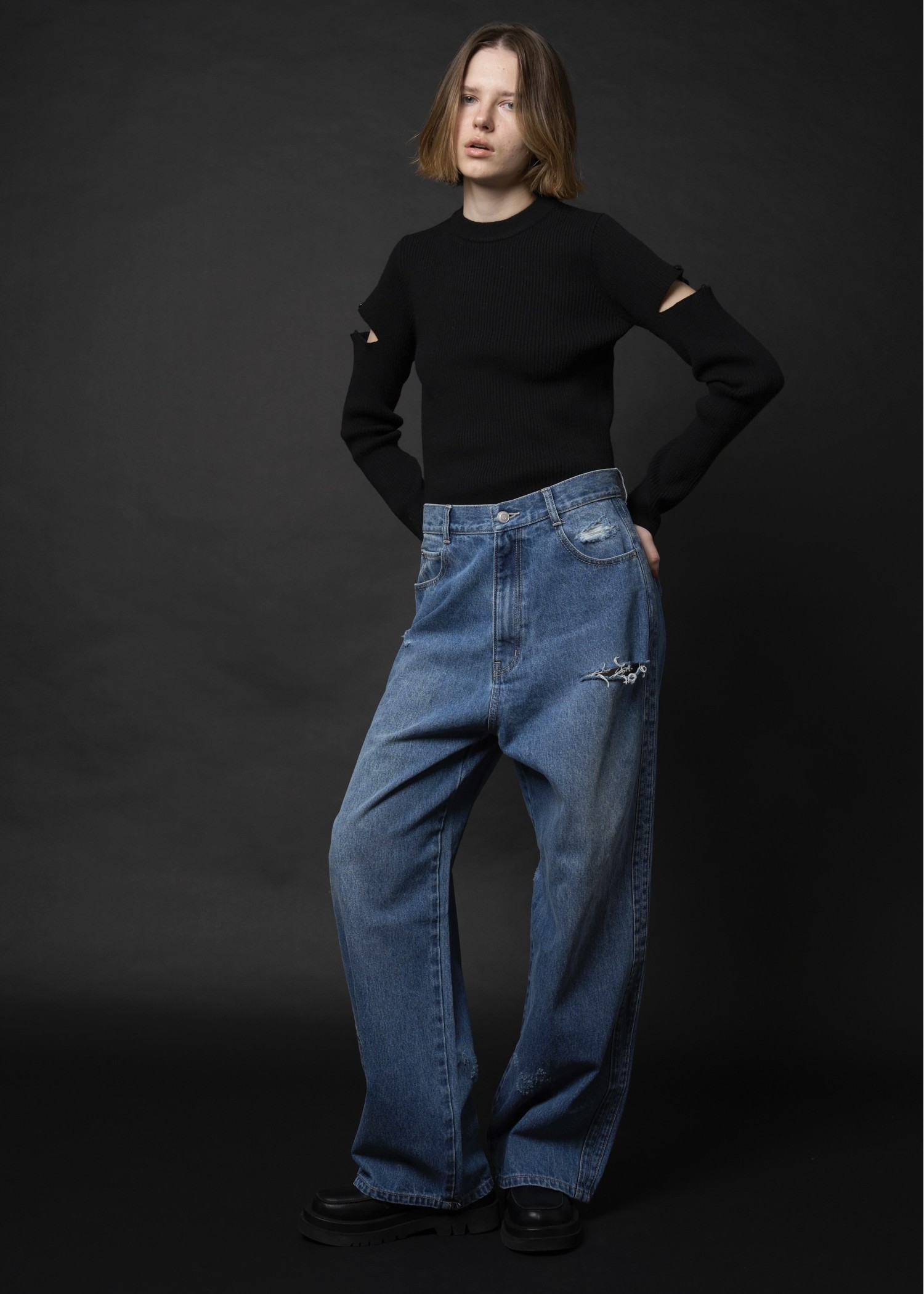 sleeve side notch rib knit