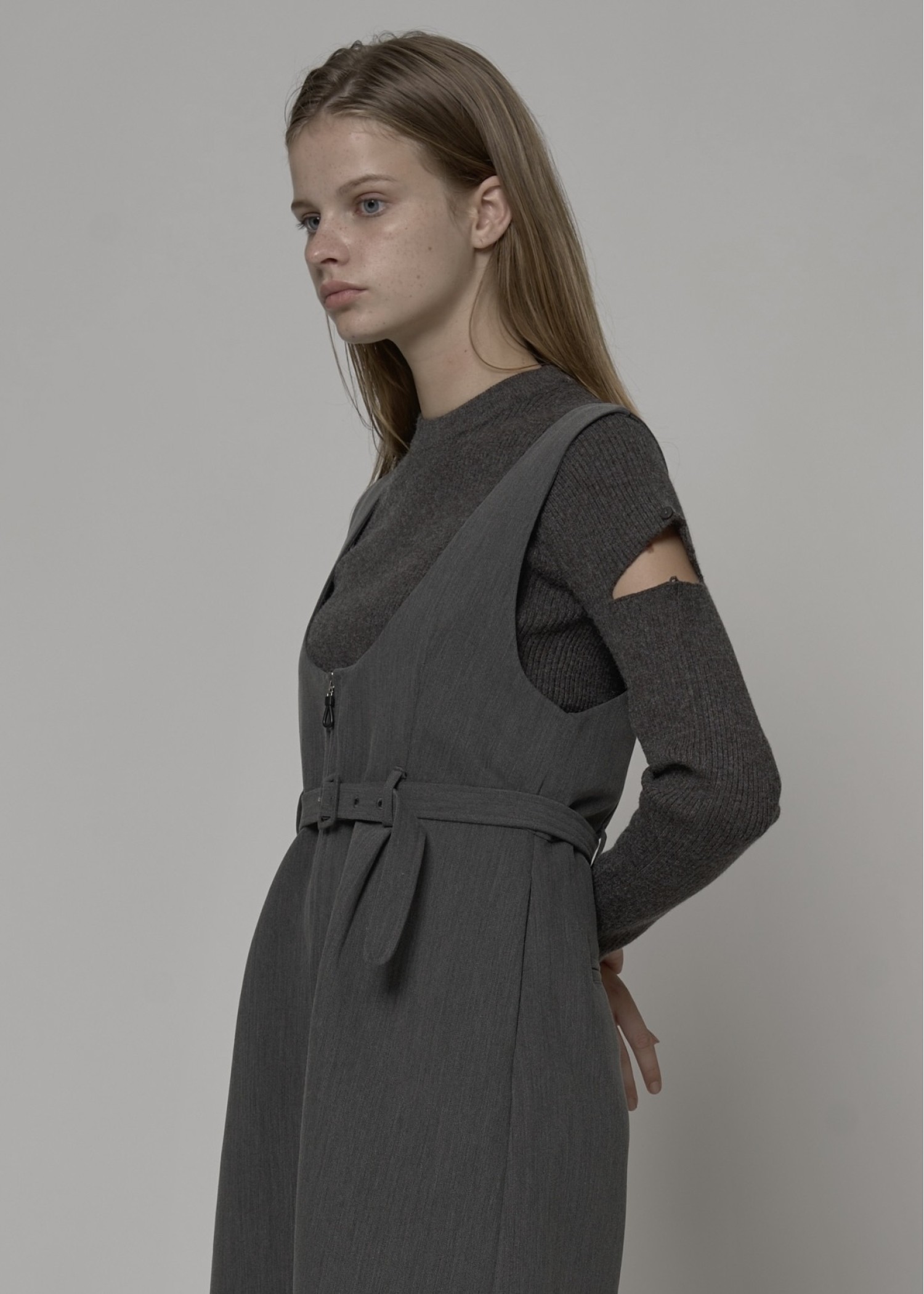 sleeve side notch rib knit