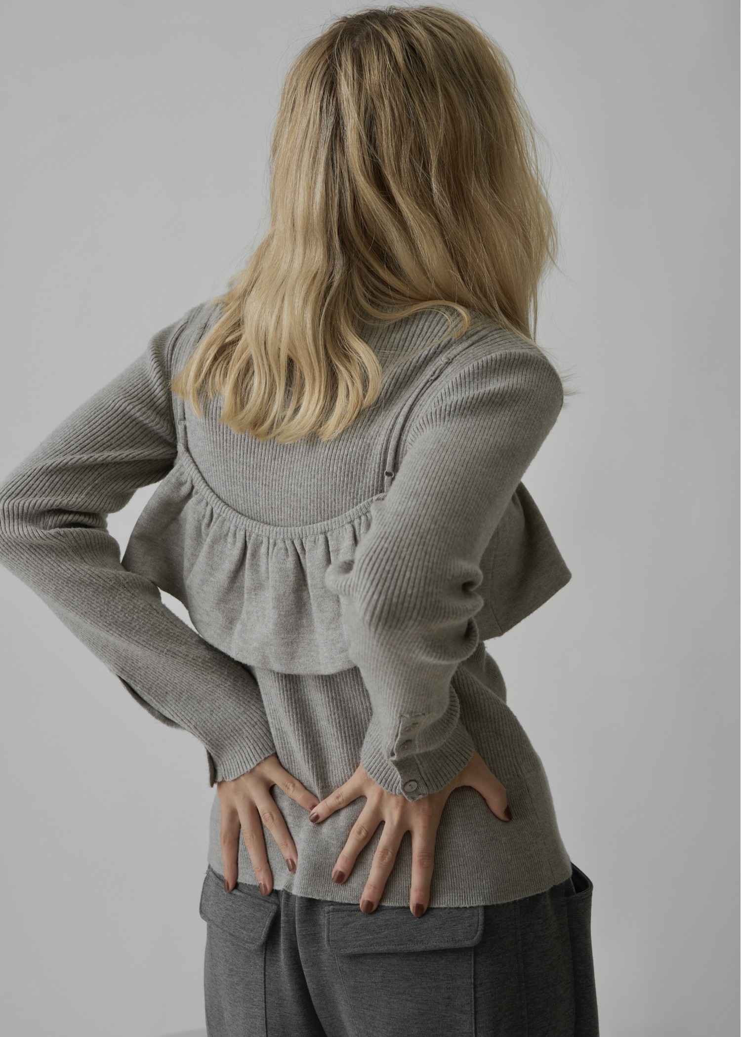 gather flare cropped knit cami