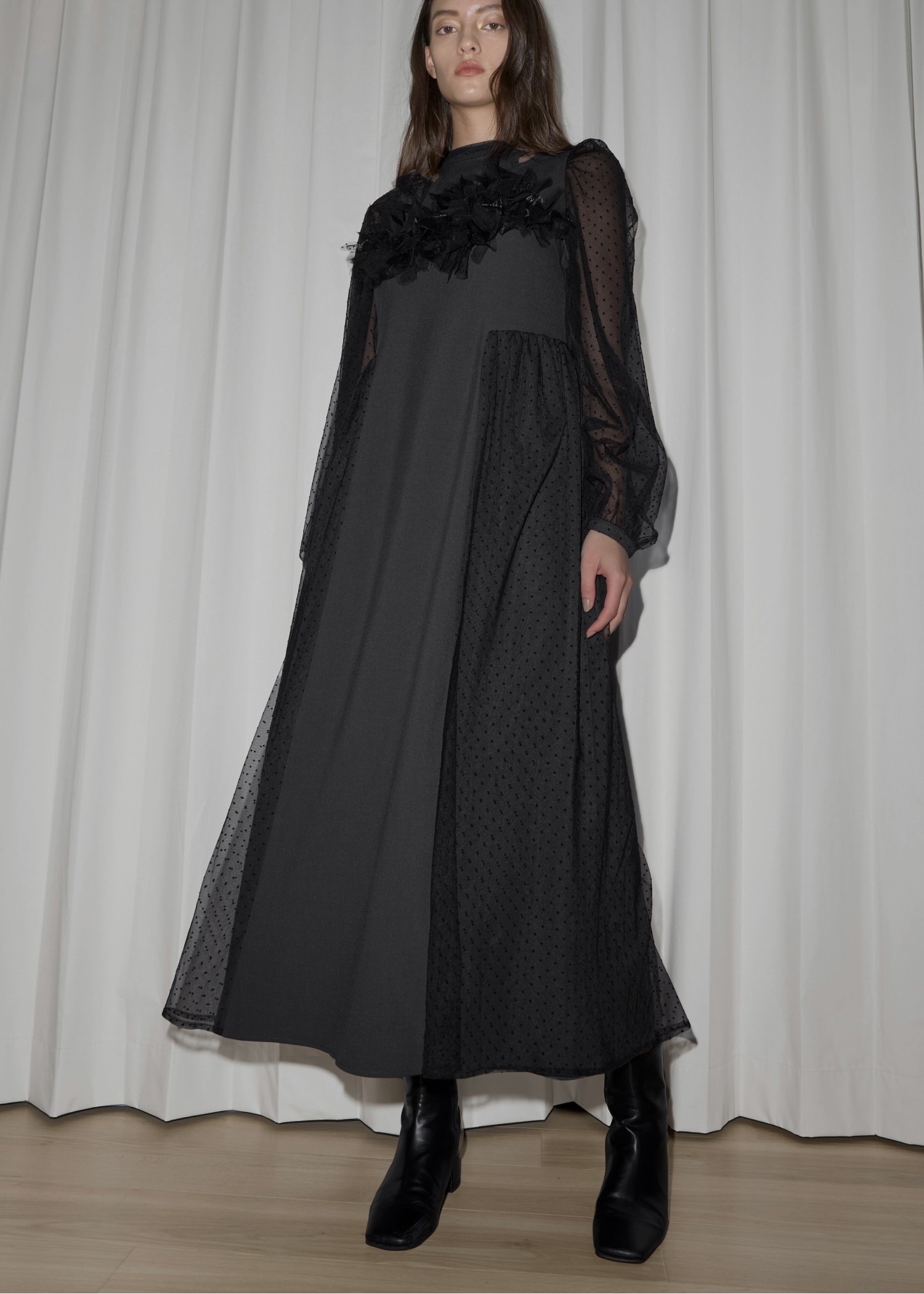 flocky dot layered docking flower motif OP