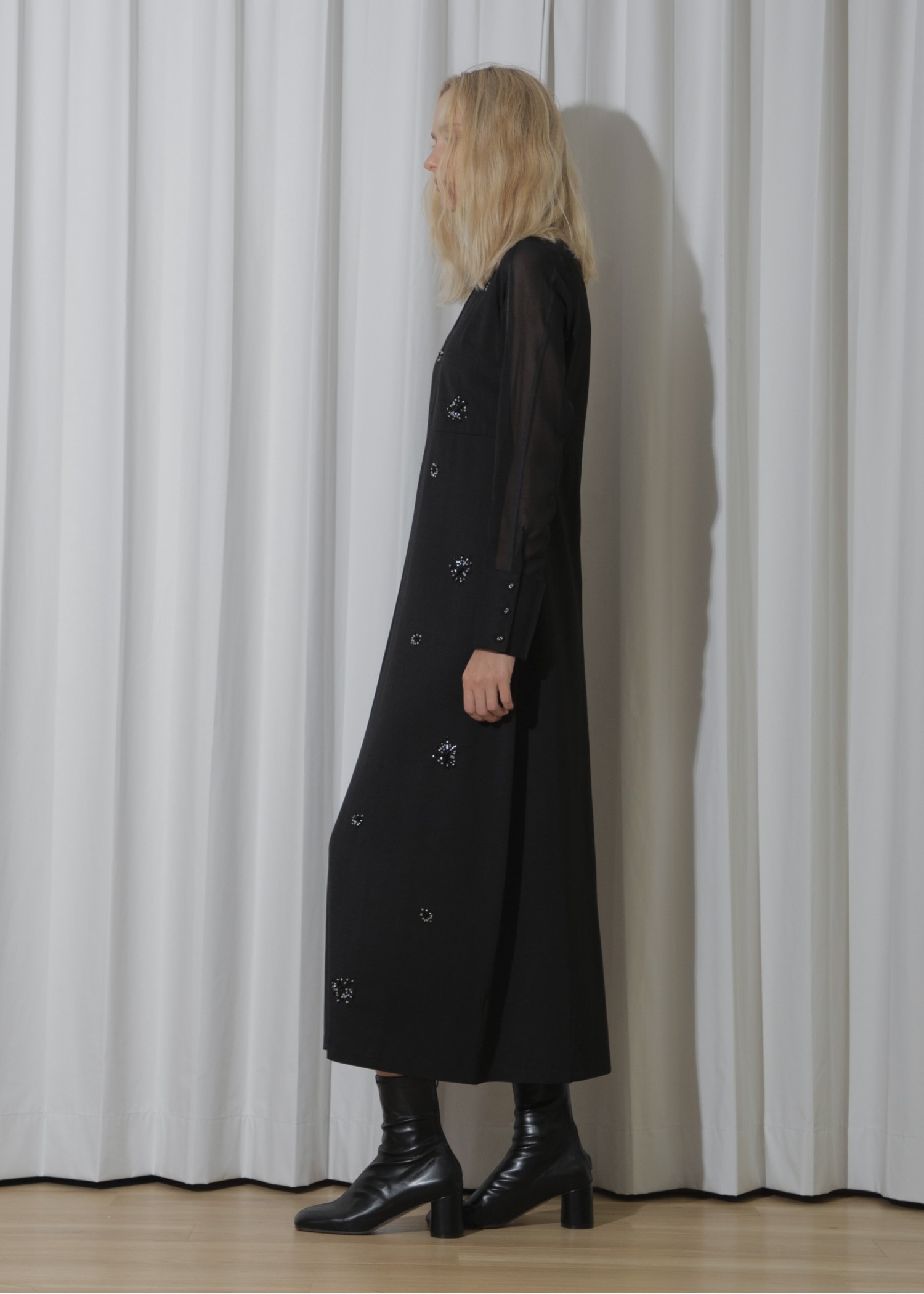 bijou motif sheer sleeve graceful OP