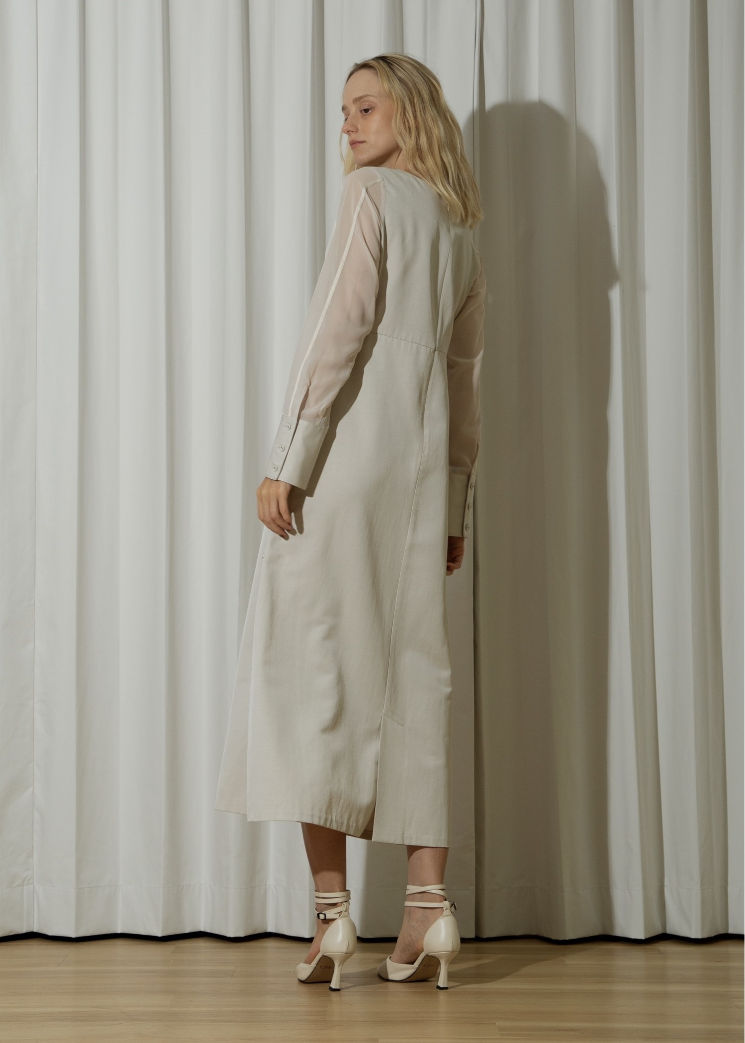 bijou motif sheer sleeve graceful OP