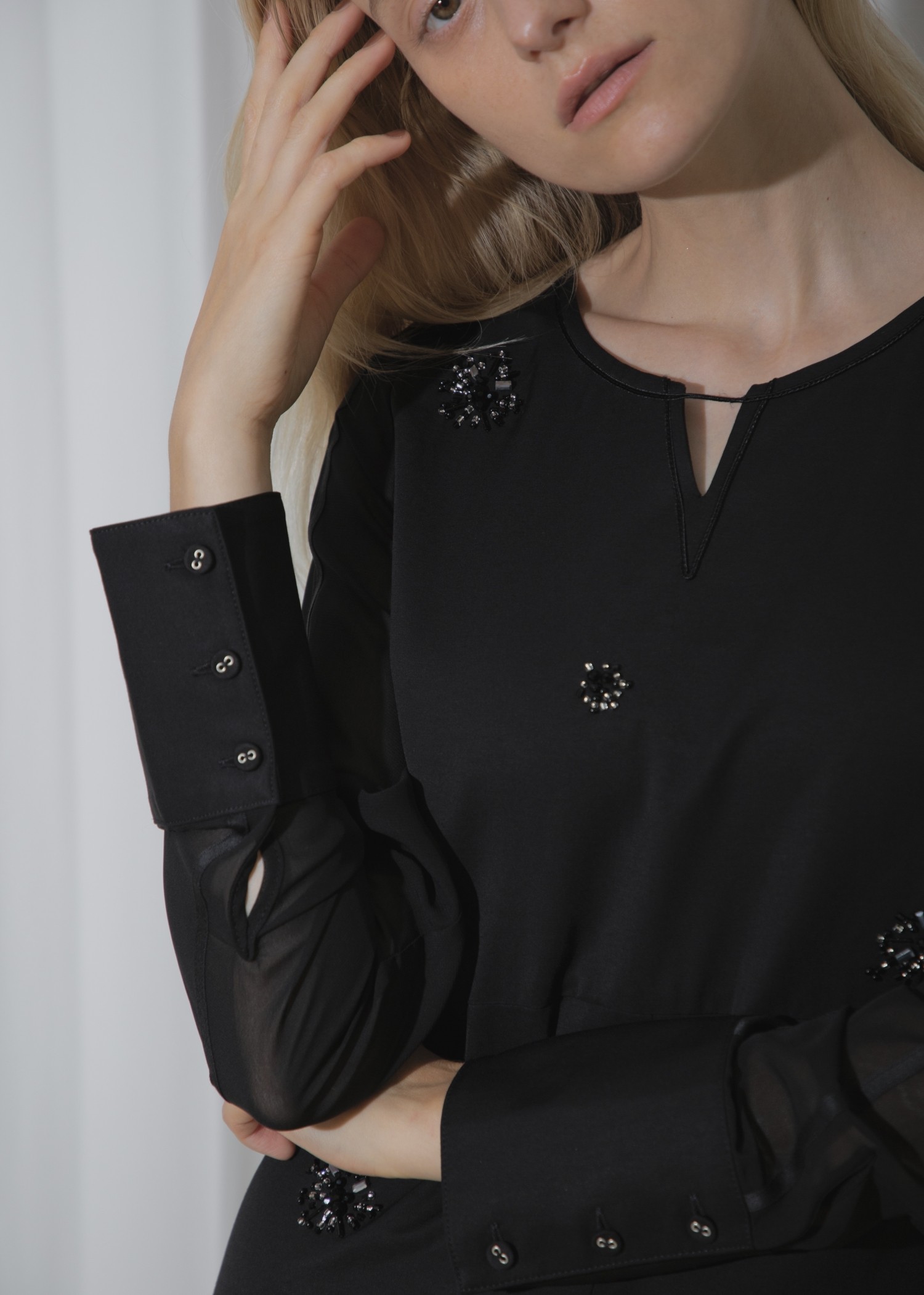 bijou motif sheer sleeve graceful OP