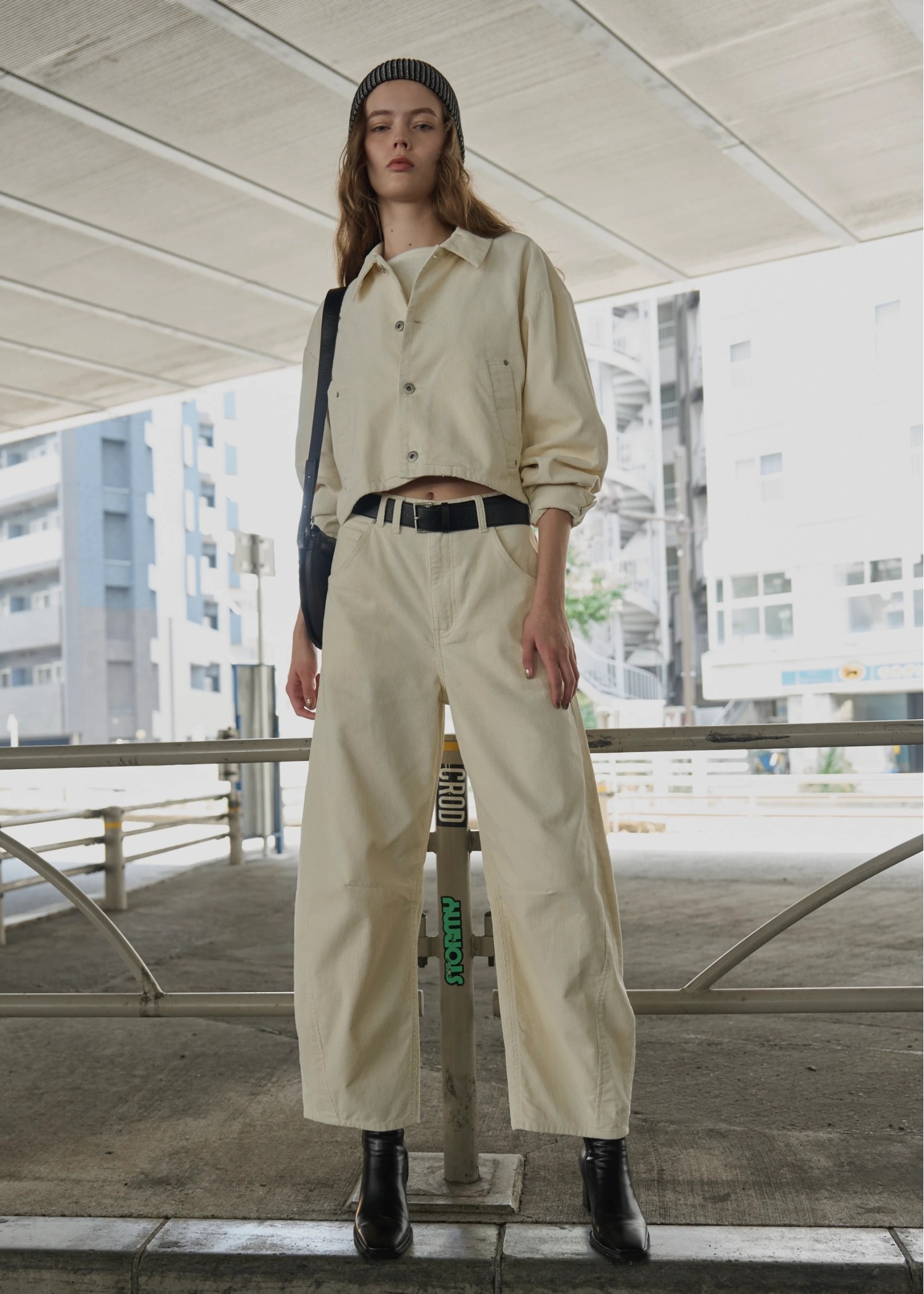 soutien collar corduroy JK