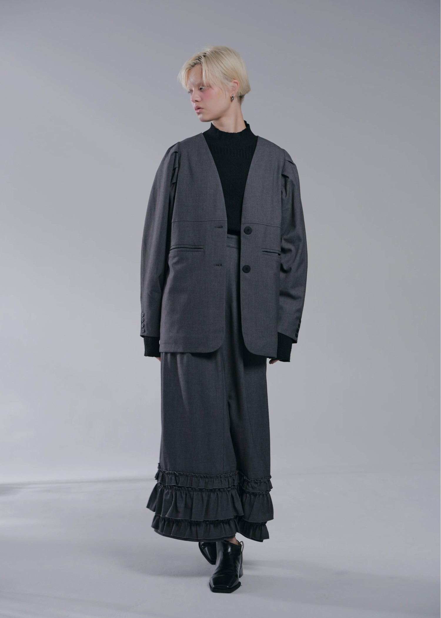 volume tuck sleeve no collar JK