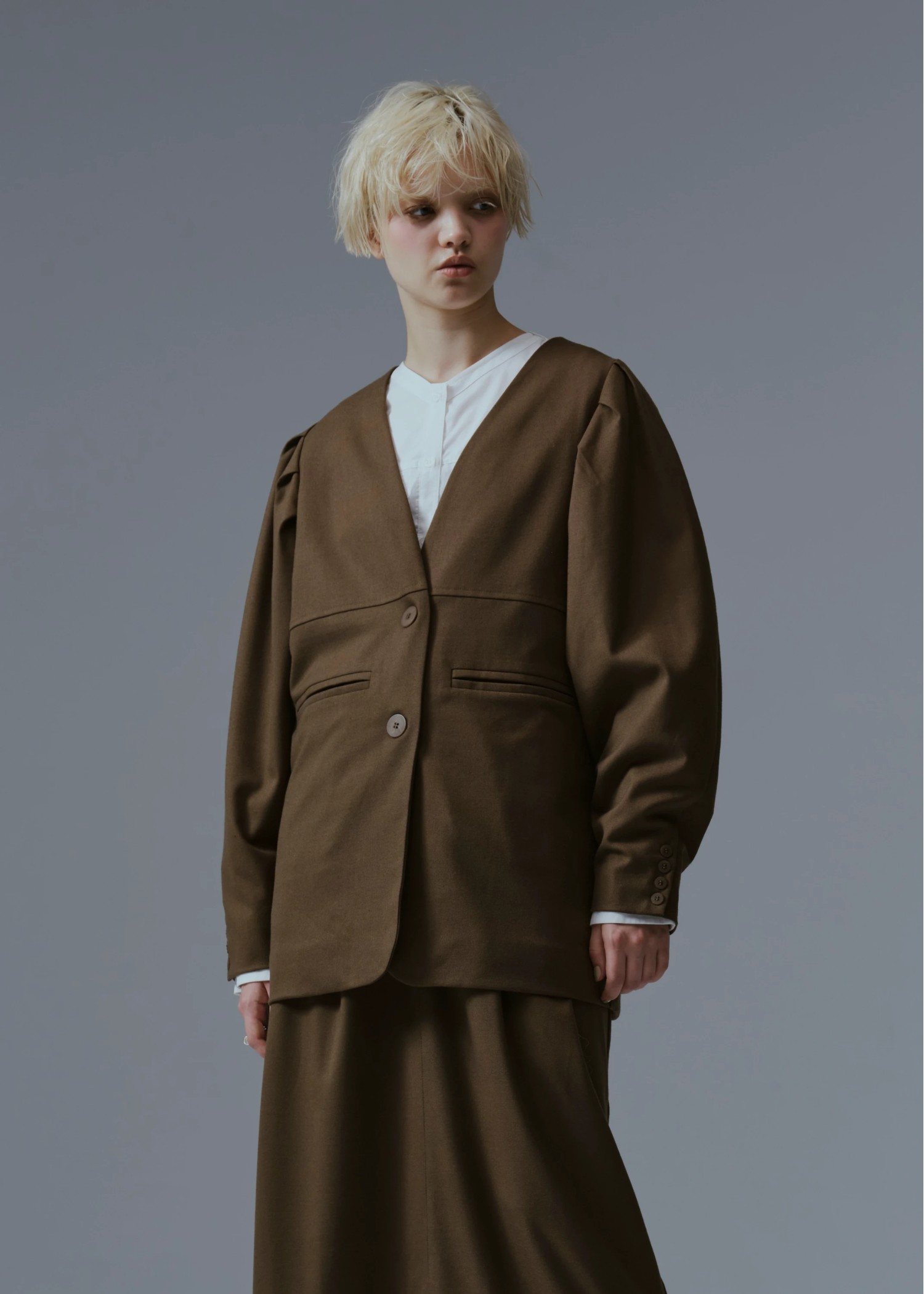 volume tuck sleeve no collar JK