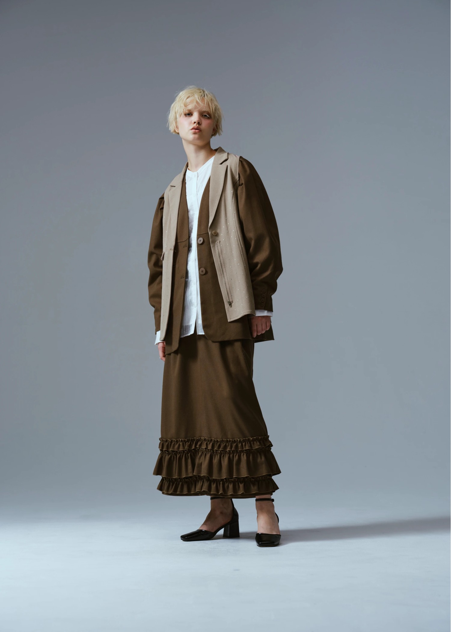 volume tuck sleeve no collar JK