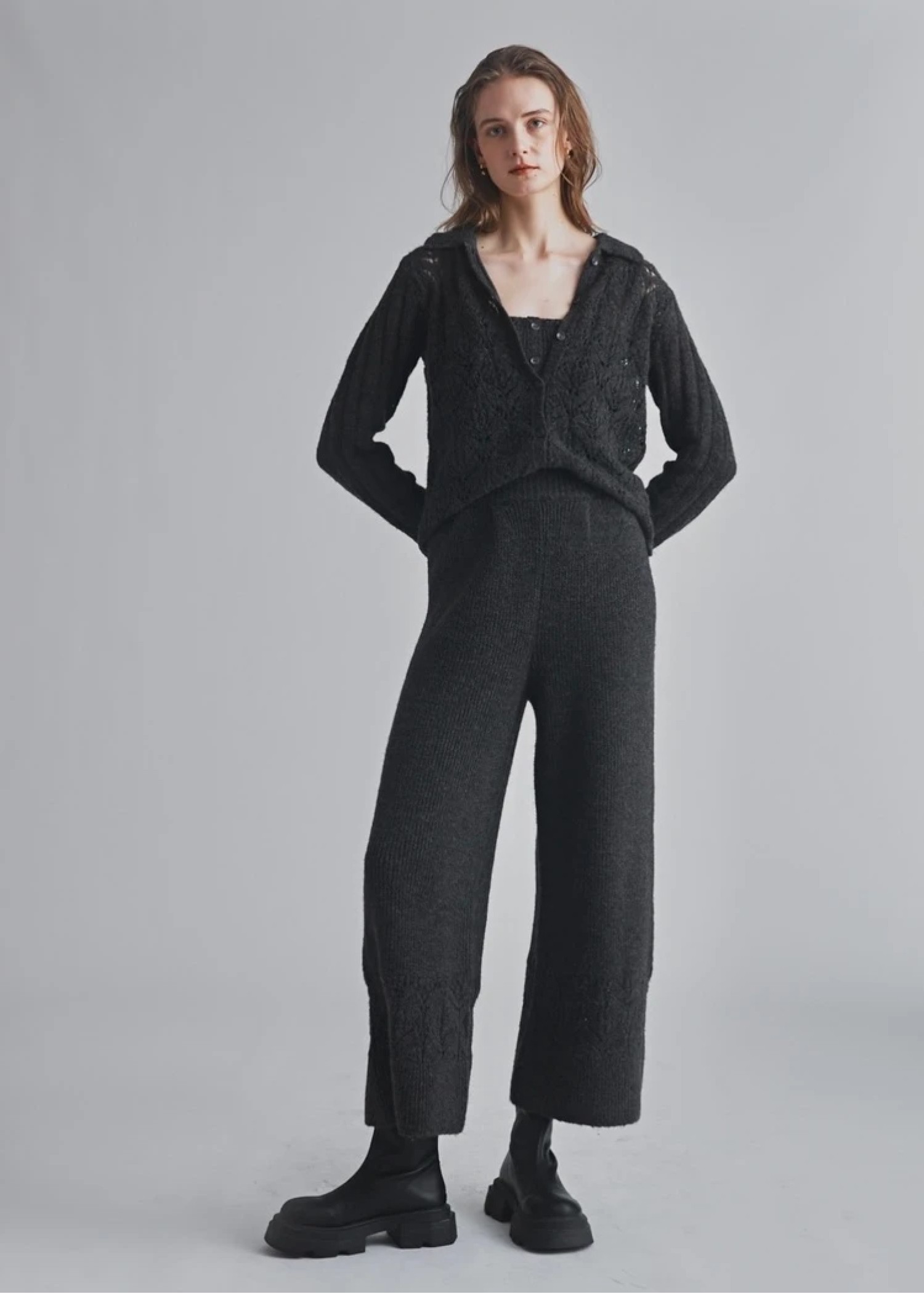 switching hem sheer crochet knit PT