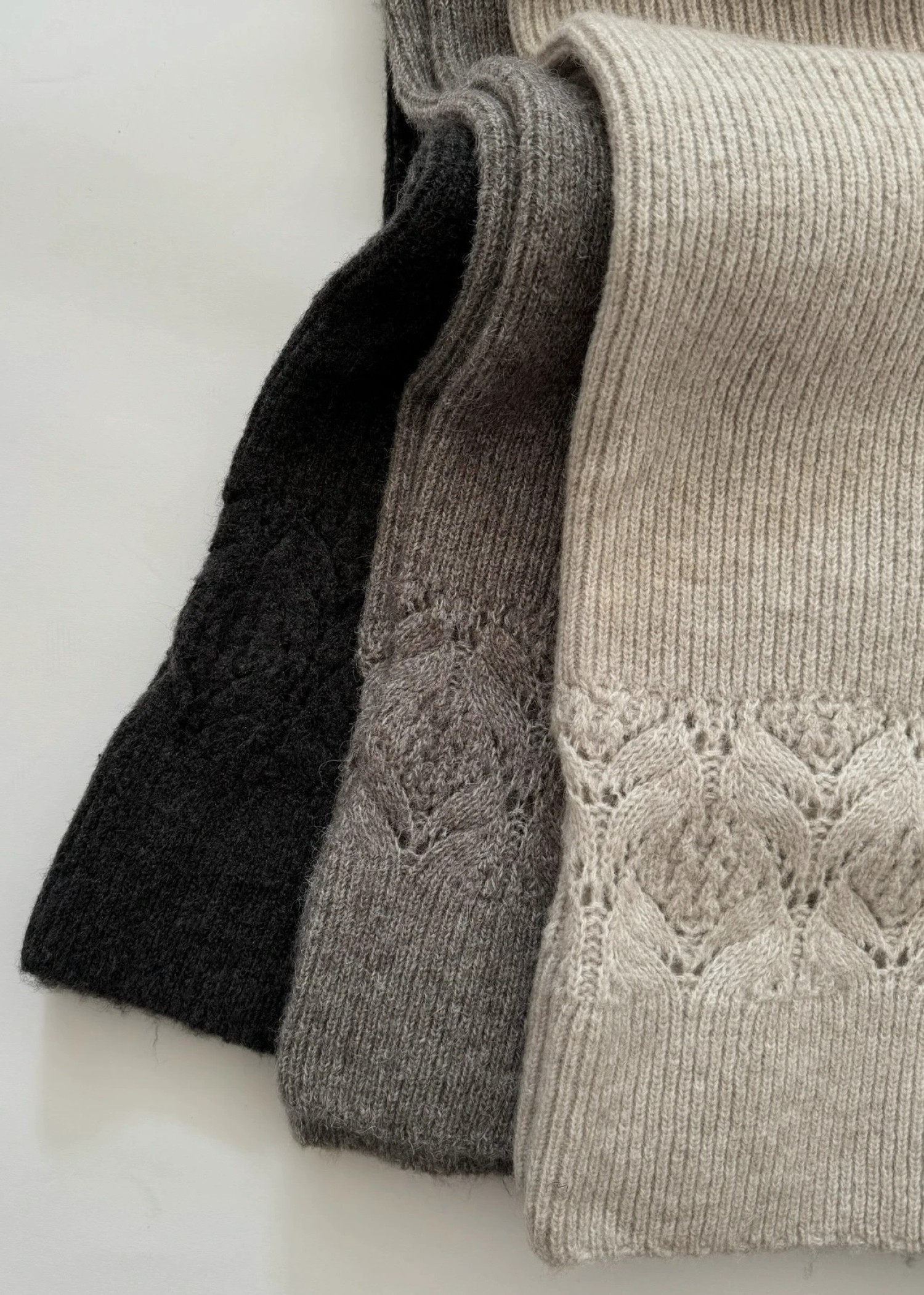 switching hem sheer crochet knit PT