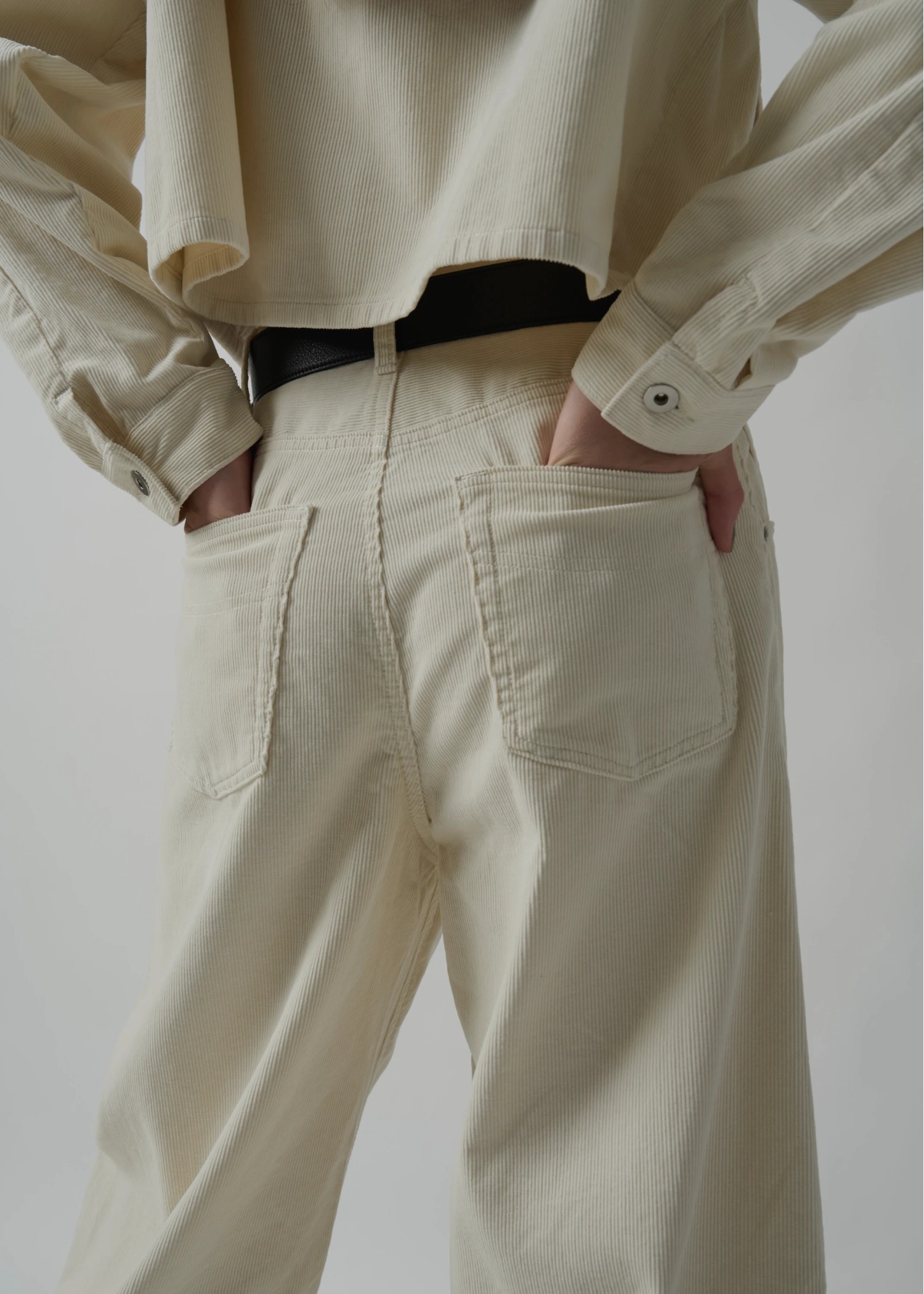 corduroy darts curve silhouette PT