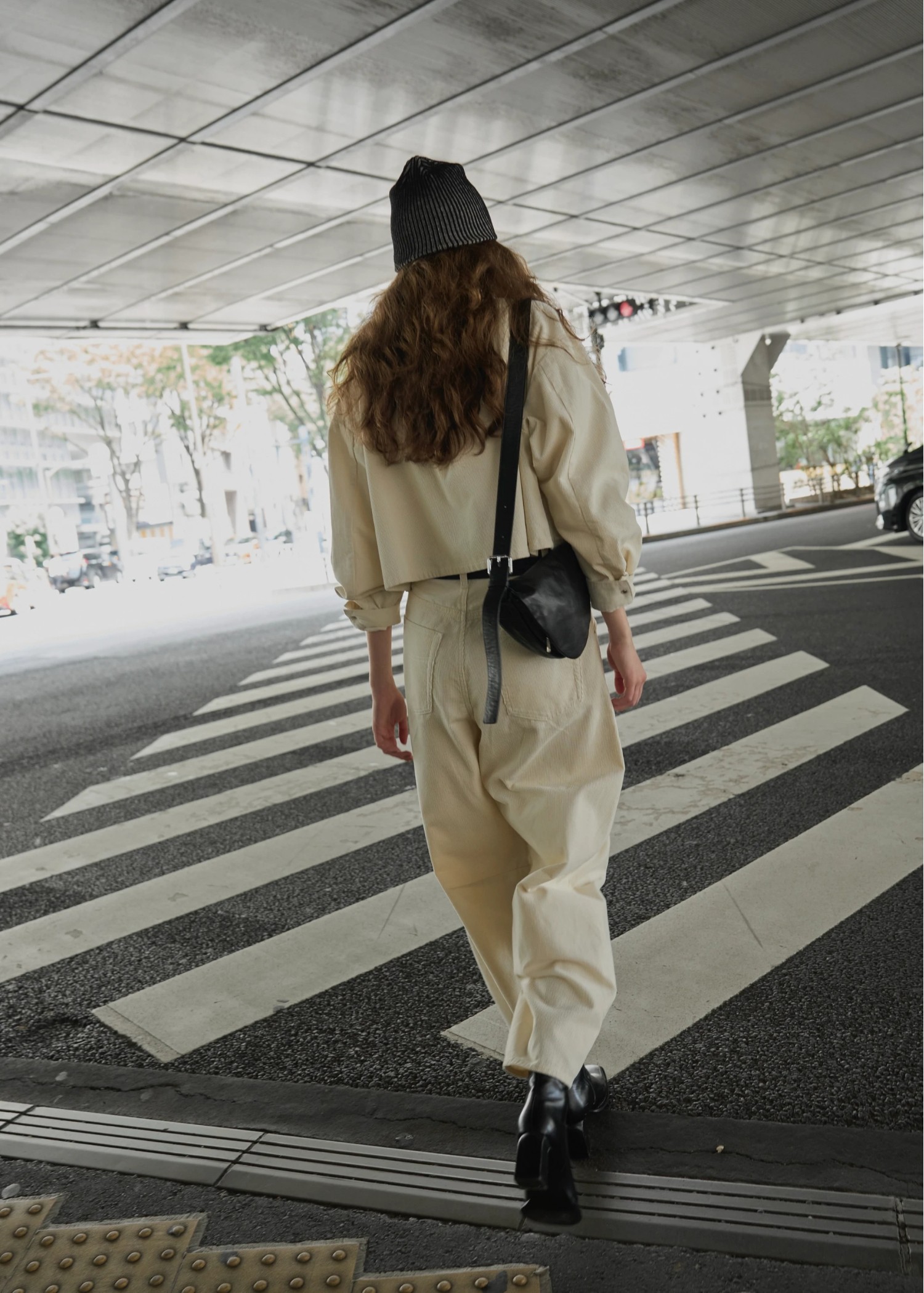 corduroy darts curve silhouette PT