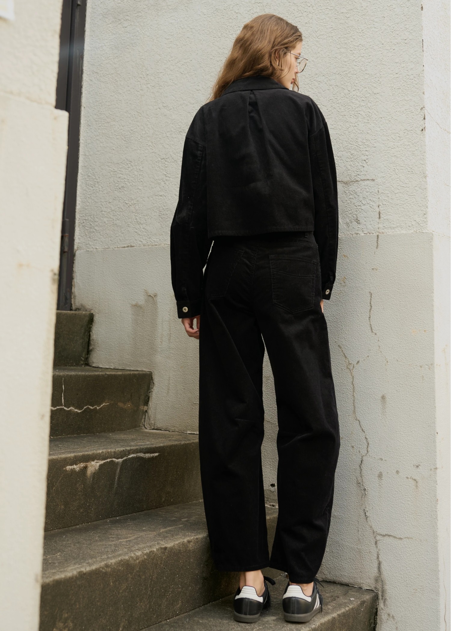 corduroy darts curve silhouette PT