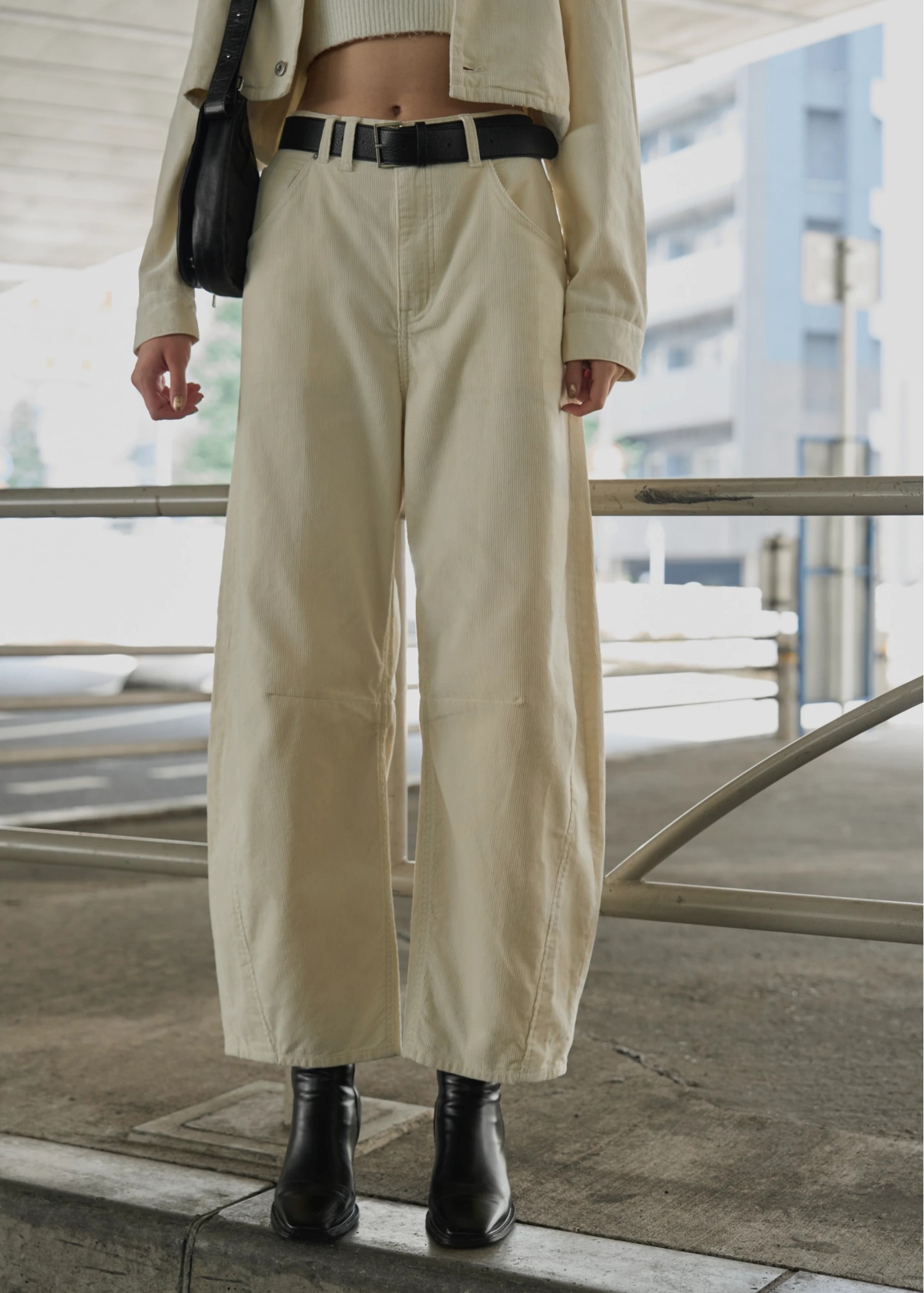 corduroy darts curve silhouette PT