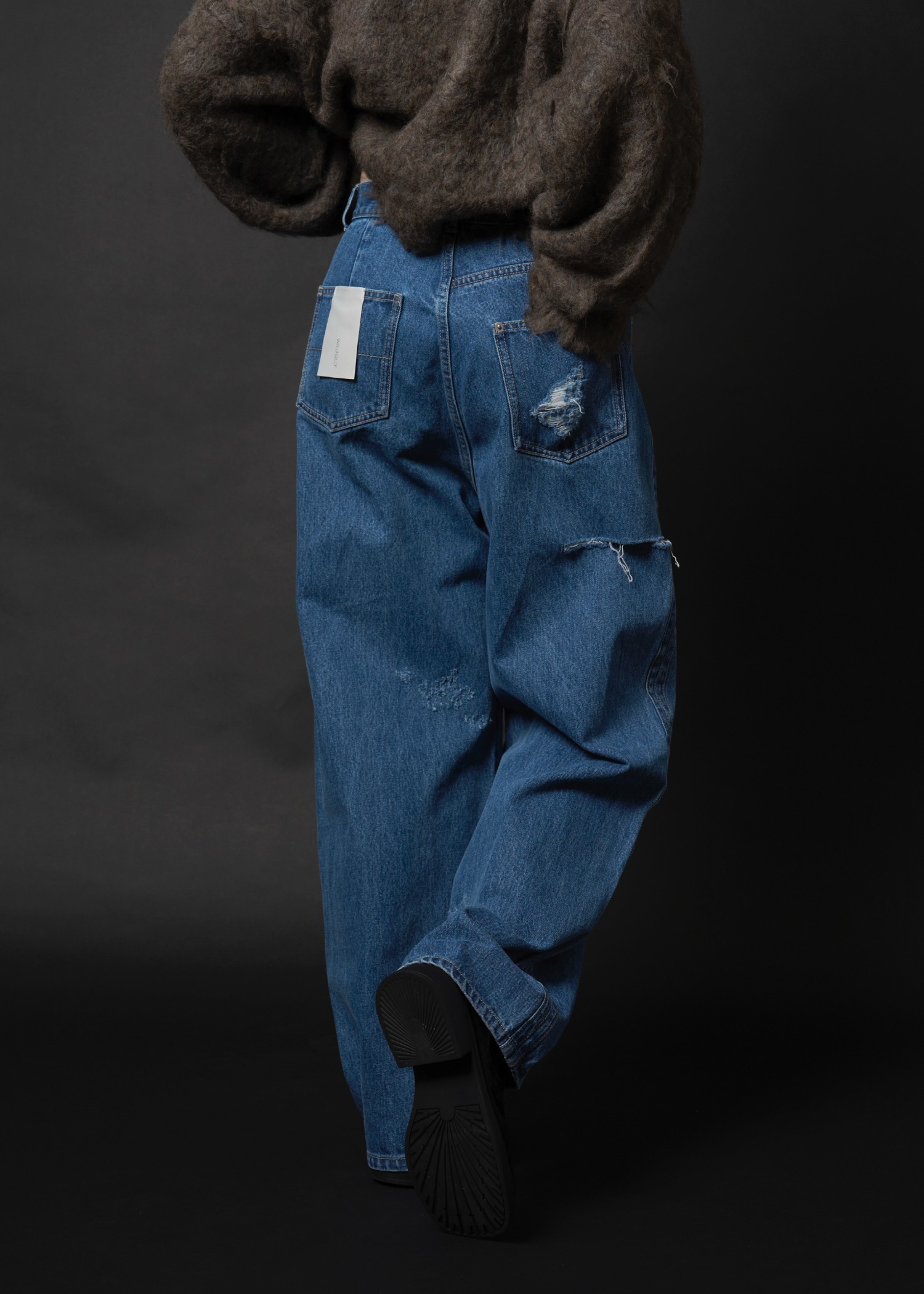 loose distressed effect denim PT