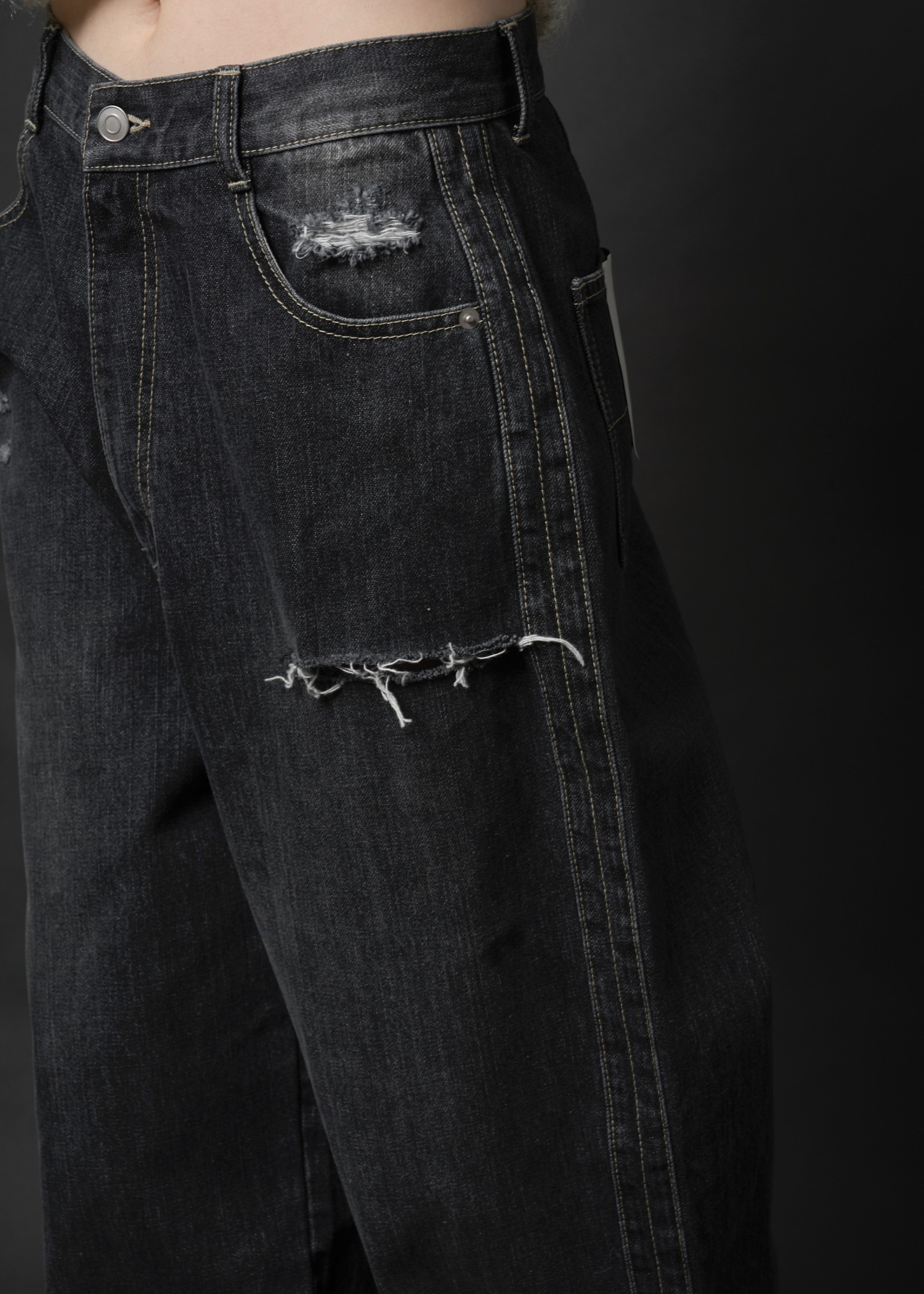 loose distressed effect denim PT