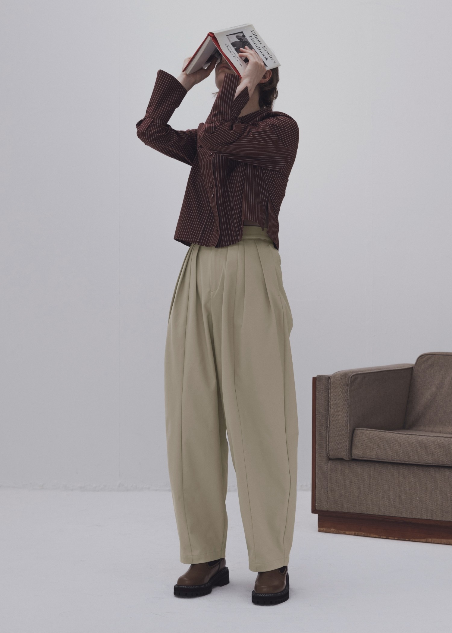 many tuck panel wide PT