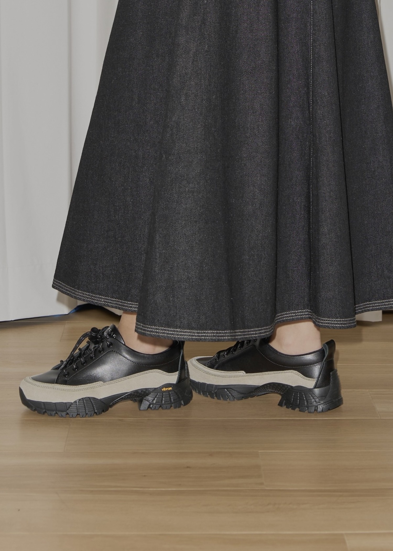 YOAK × WILLFULLY collaboration shoes