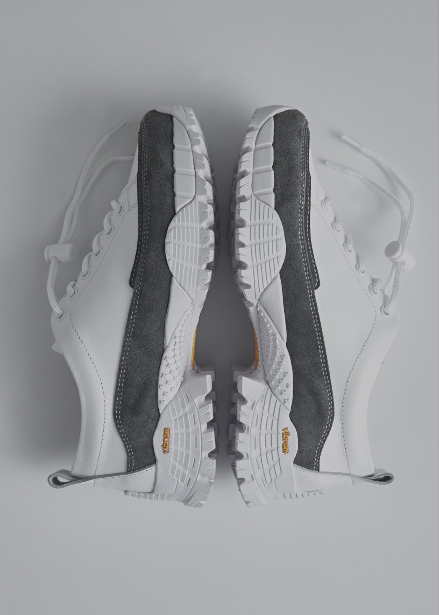 YOAK × WILLFULLY collaboration shoes