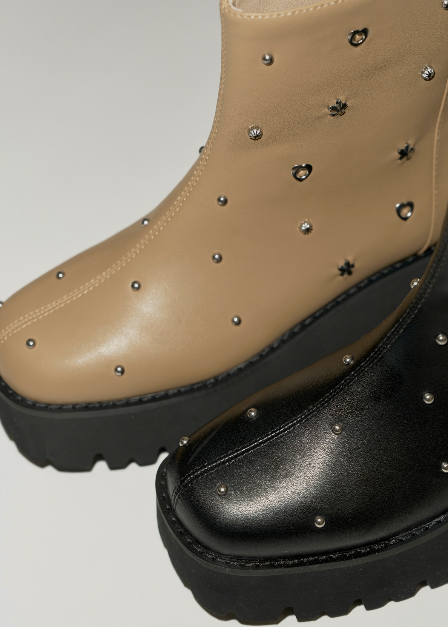 random studs short dad boots