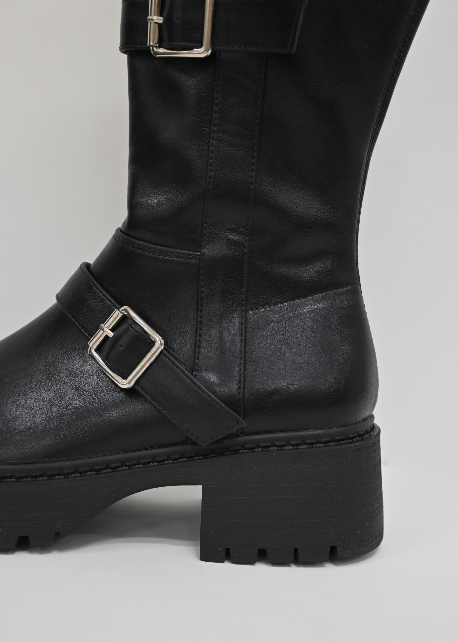 side buckle belt long boots