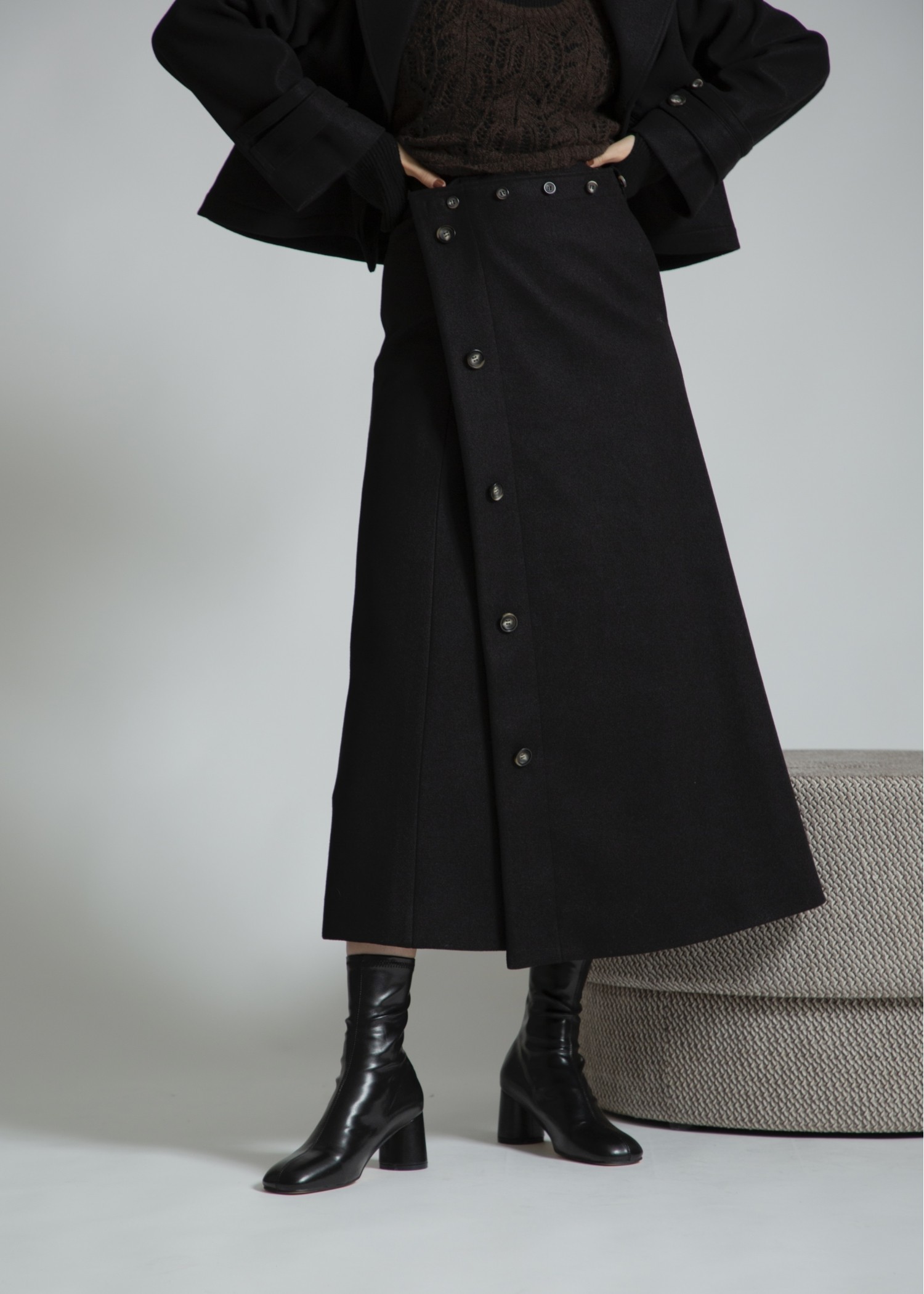 round heel short boots